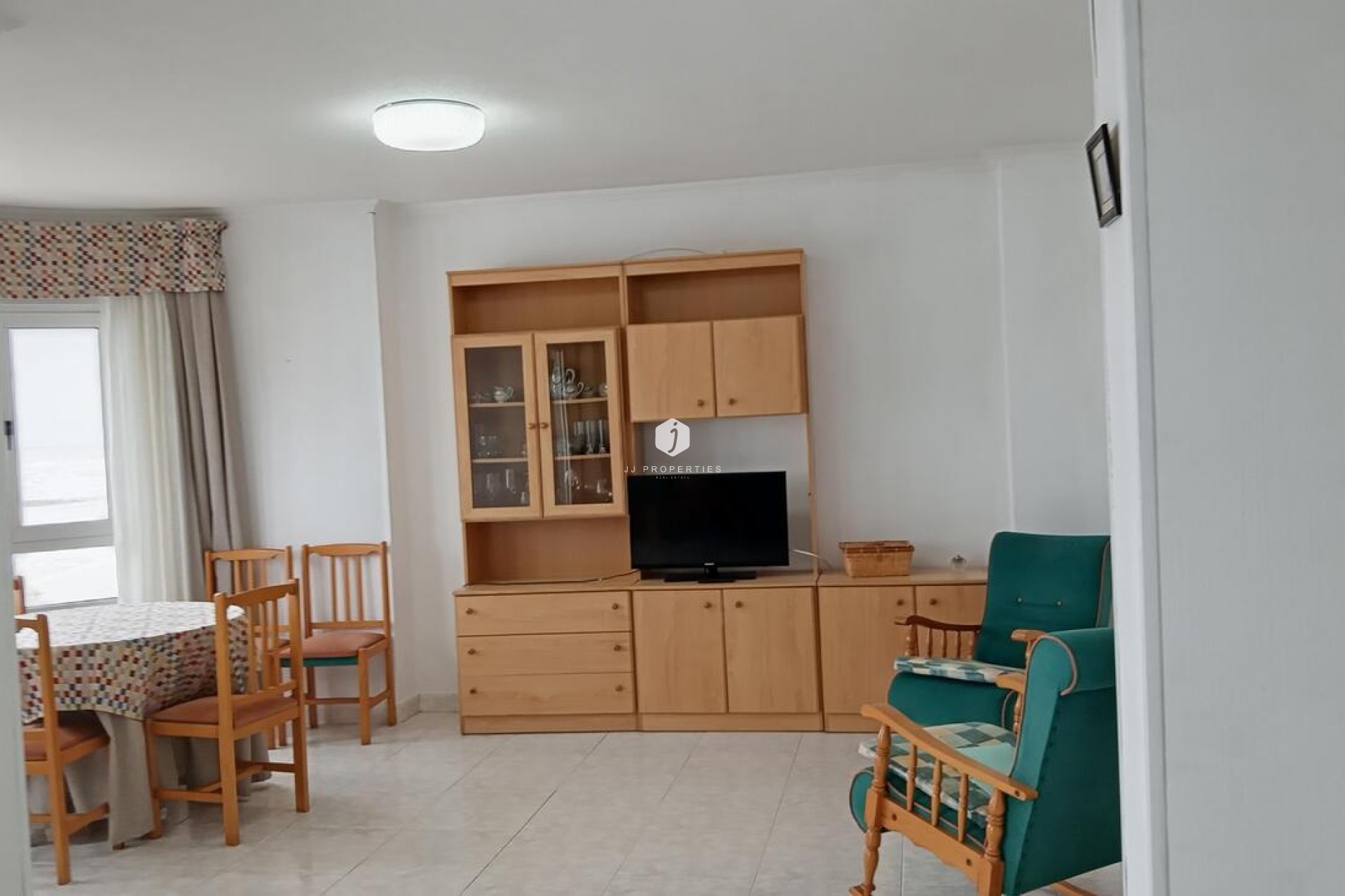 Segunda mano - Apartamento / piso -
Torrevieja - PLAYA LOS LOCOS