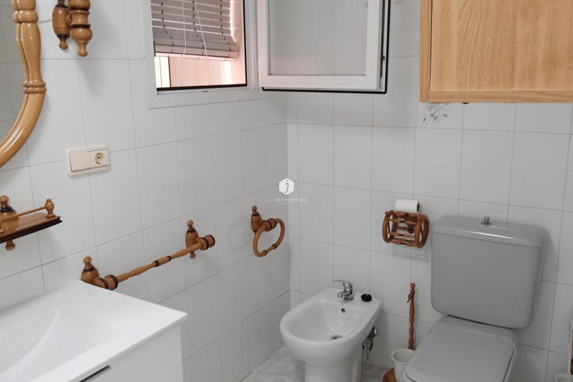 Segunda mano - Apartamento / piso -
Torrevieja - PLAYA LOS LOCOS