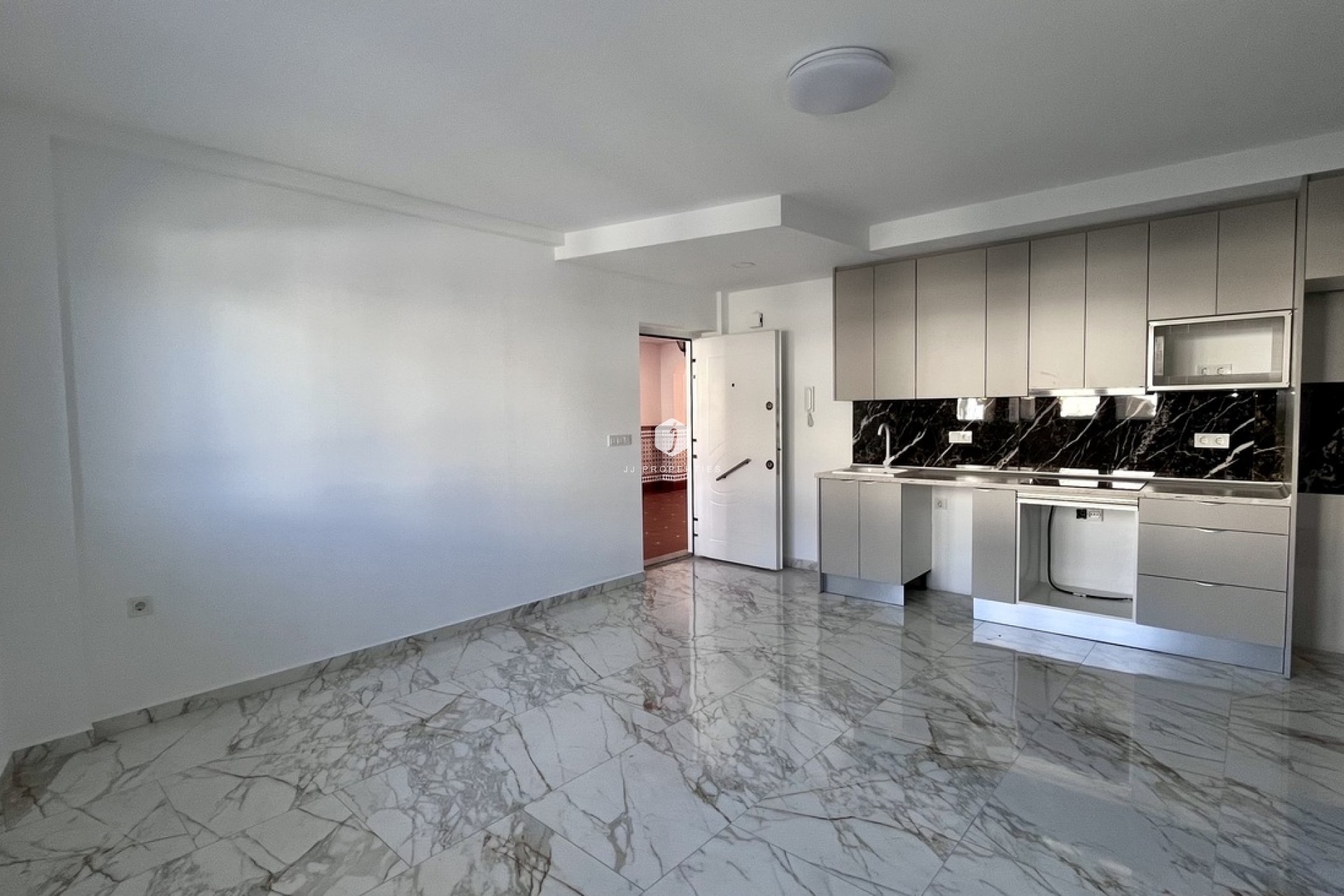 Segunda mano - Apartamento / piso -
Torrevieja - PLAYA LOS LOCOS