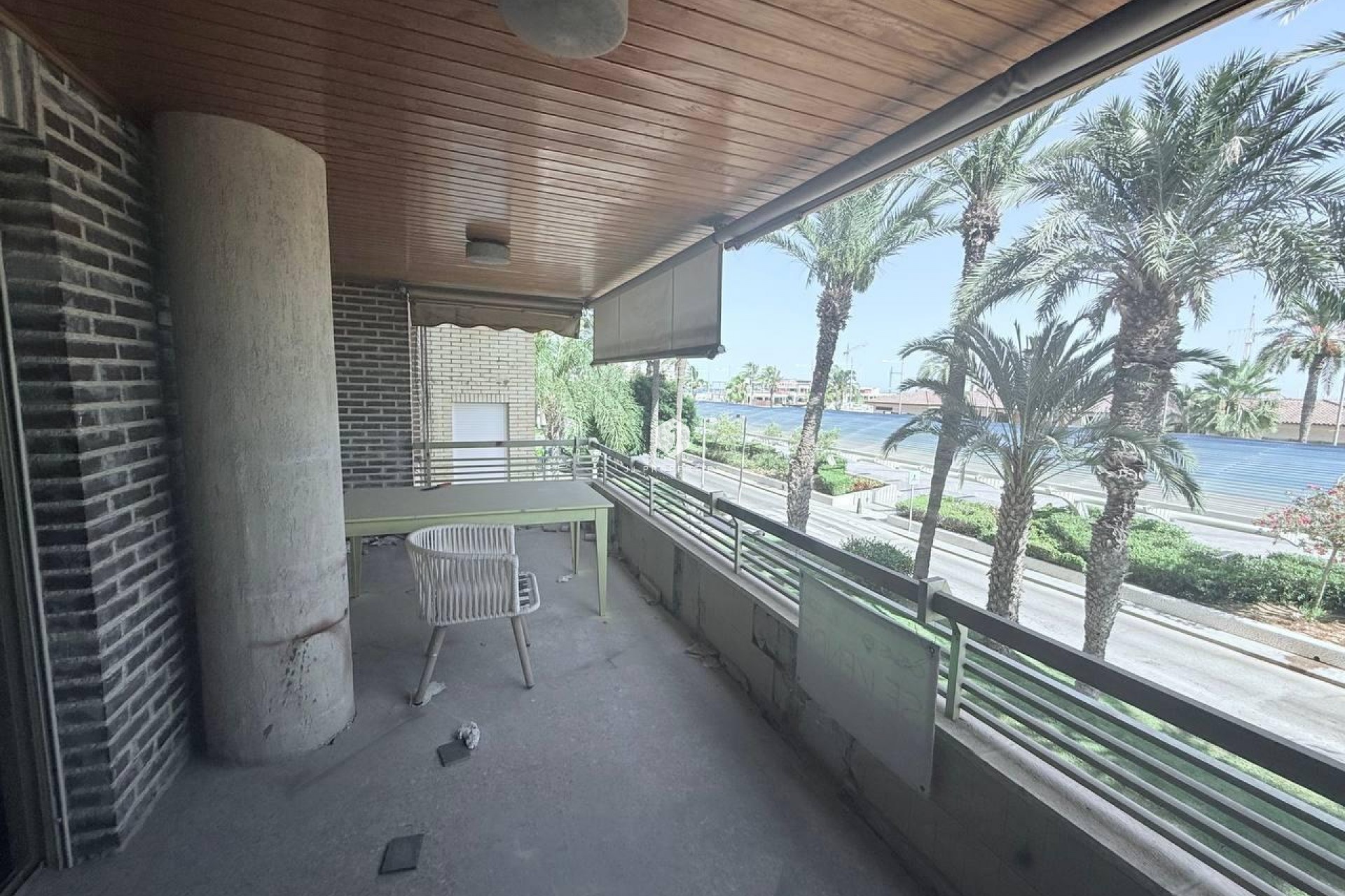 Segunda mano - Apartamento / piso -
Torrevieja - Puerto