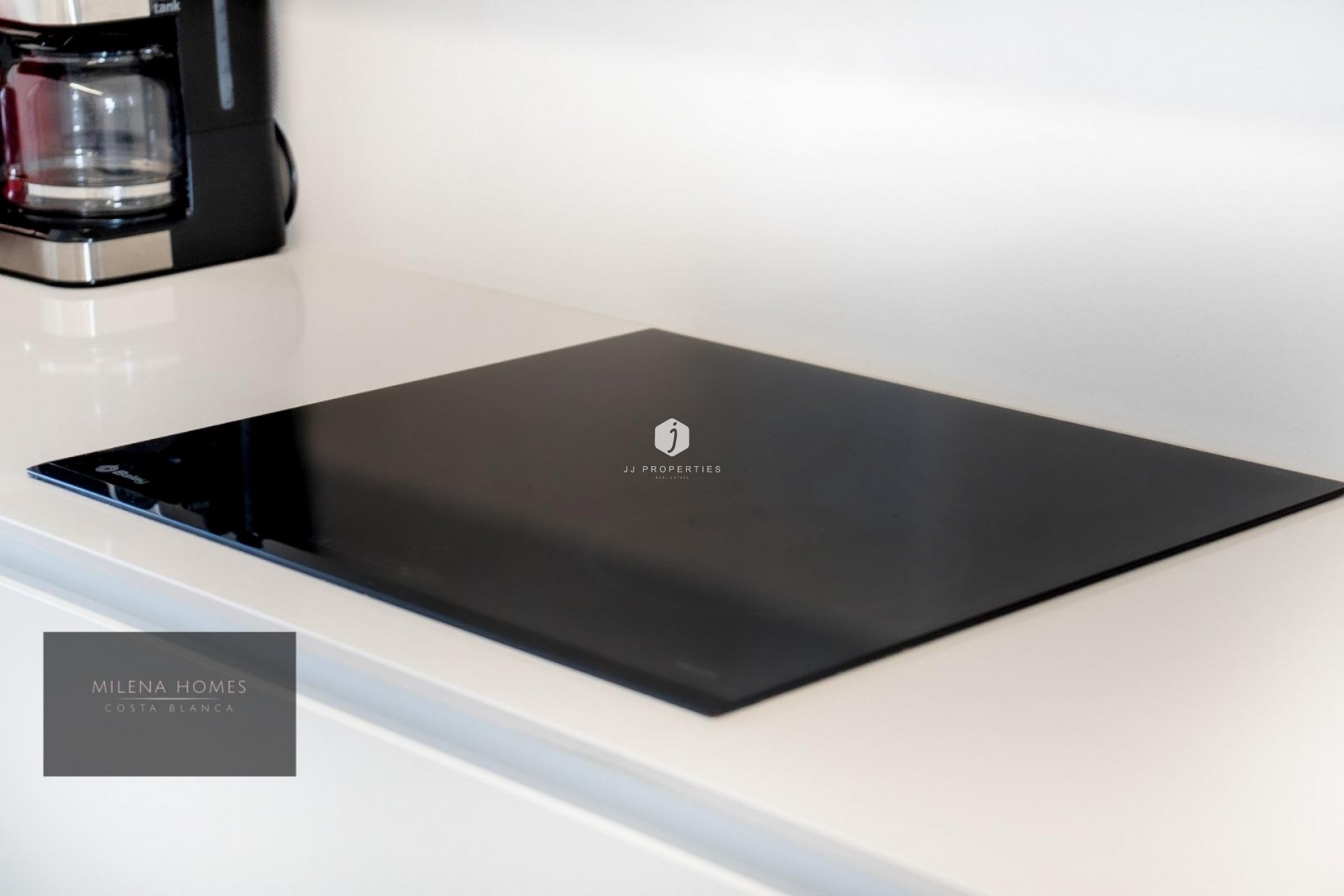 Segunda mano - Apartamento / piso -
Torrevieja - Punta prima