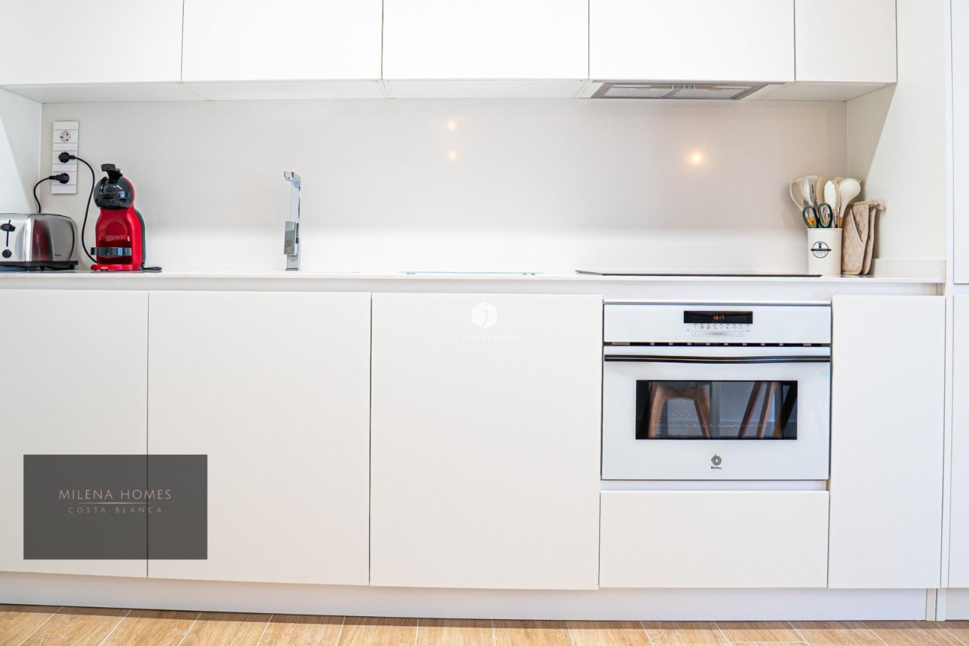 Segunda mano - Apartamento / piso -
Torrevieja - Punta prima