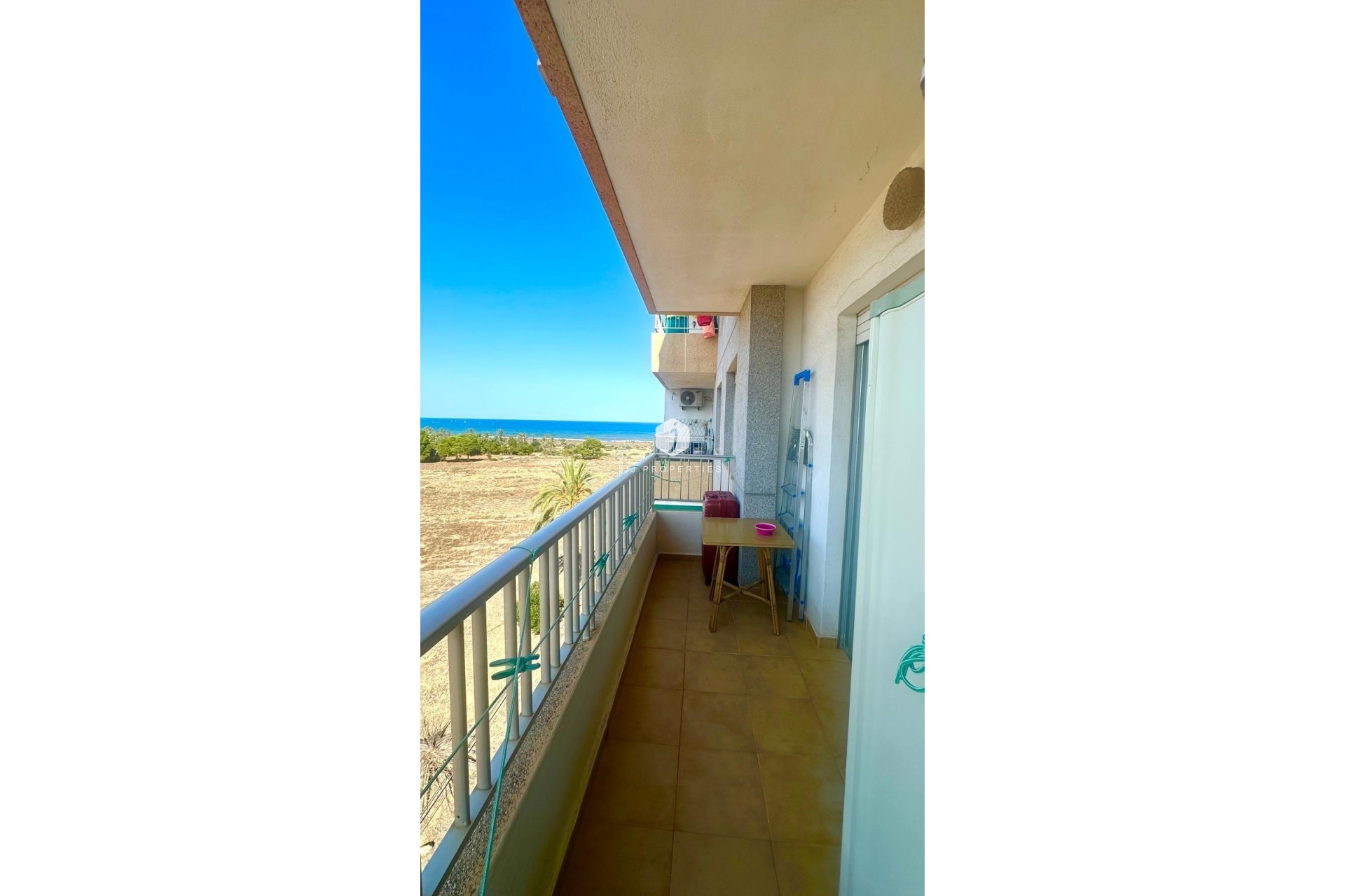 Segunda mano - Apartamento / piso -
Torrevieja - Punta prima