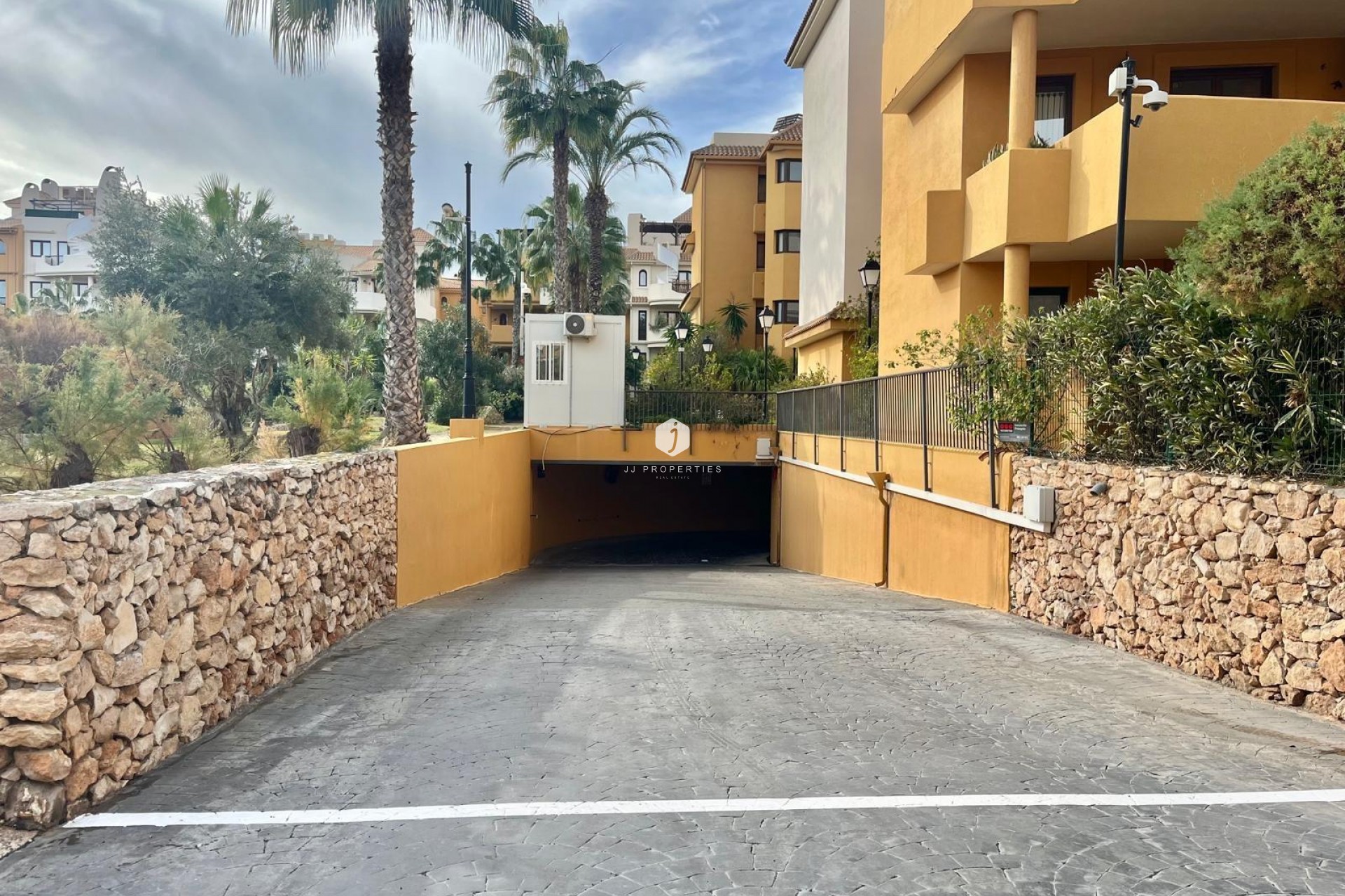Segunda mano - Apartamento / piso -
Torrevieja - Punta prima