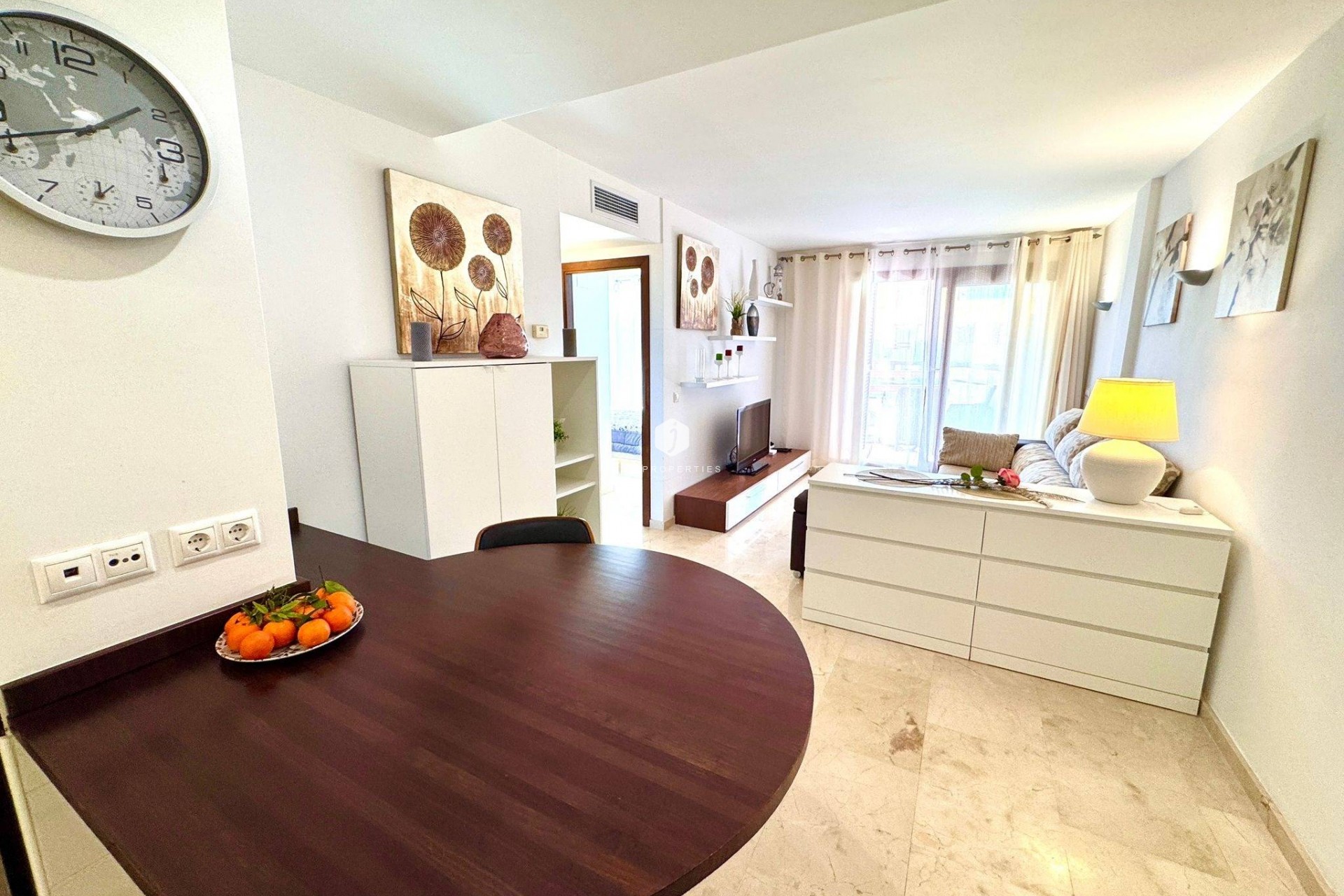 Segunda mano - Apartamento / piso -
Torrevieja - Punta prima