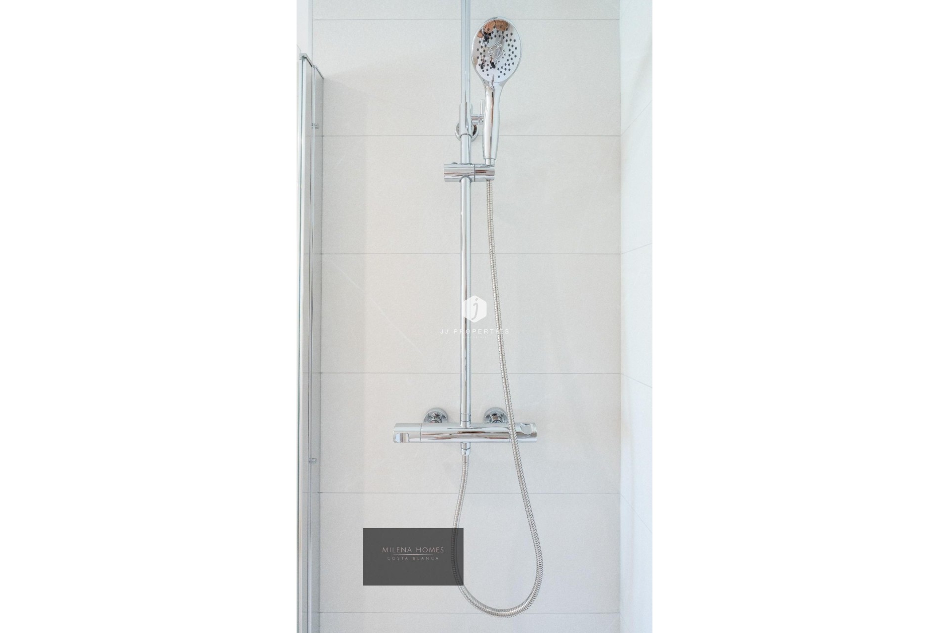 Segunda mano - Apartamento / piso -
Torrevieja - Punta prima