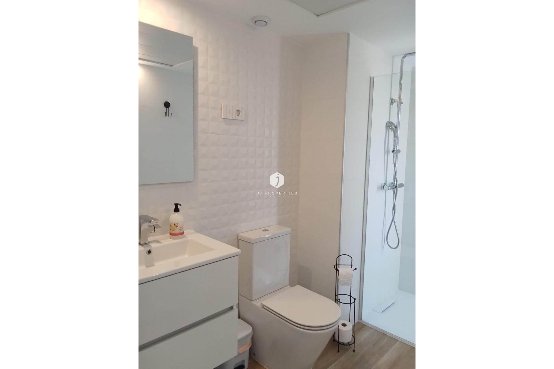 Segunda mano - Apartamento / piso -
Torrevieja - Punta prima