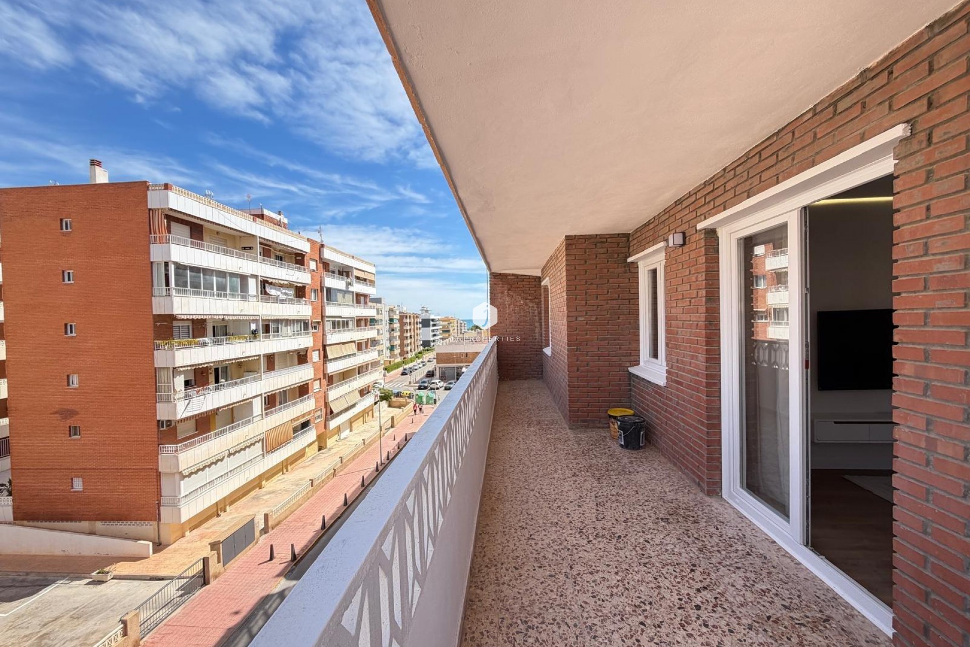 Segunda mano - Apartamento / piso -
Torrevieja - Punta prima