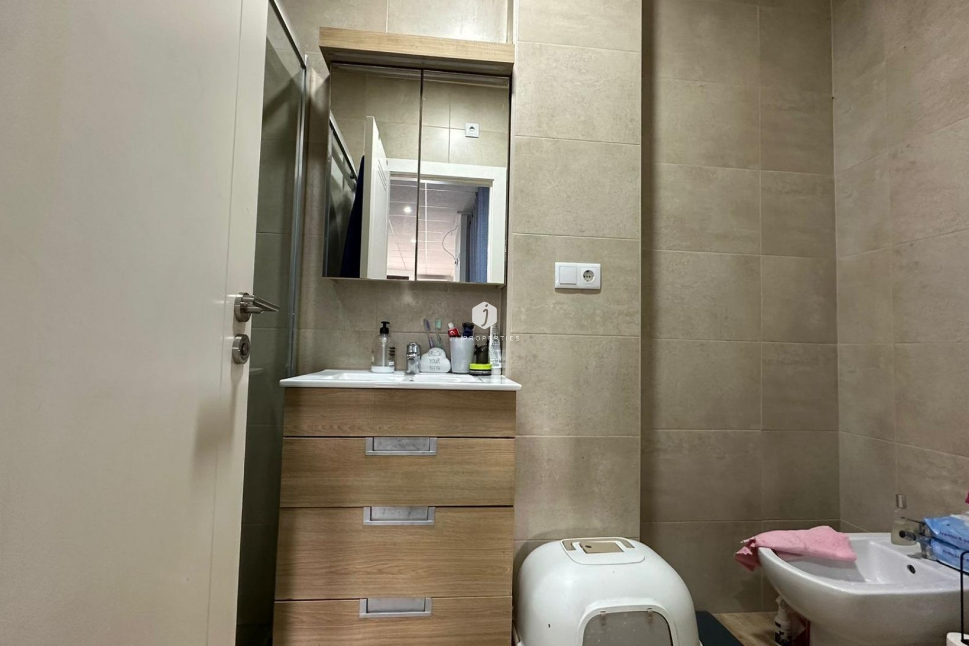 Segunda mano - Apartamento / piso -
Torrevieja - Sector 25