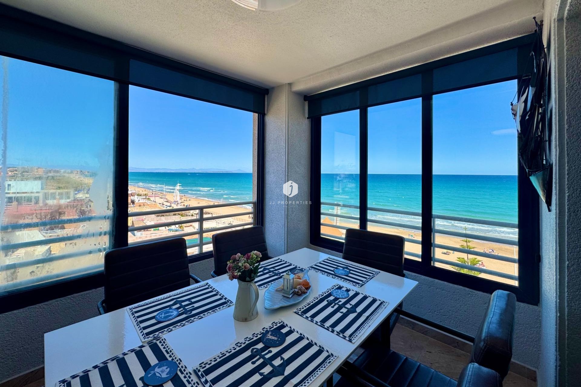 Segunda mano - Apartamento / piso -
Torrevieja - Torre la mata