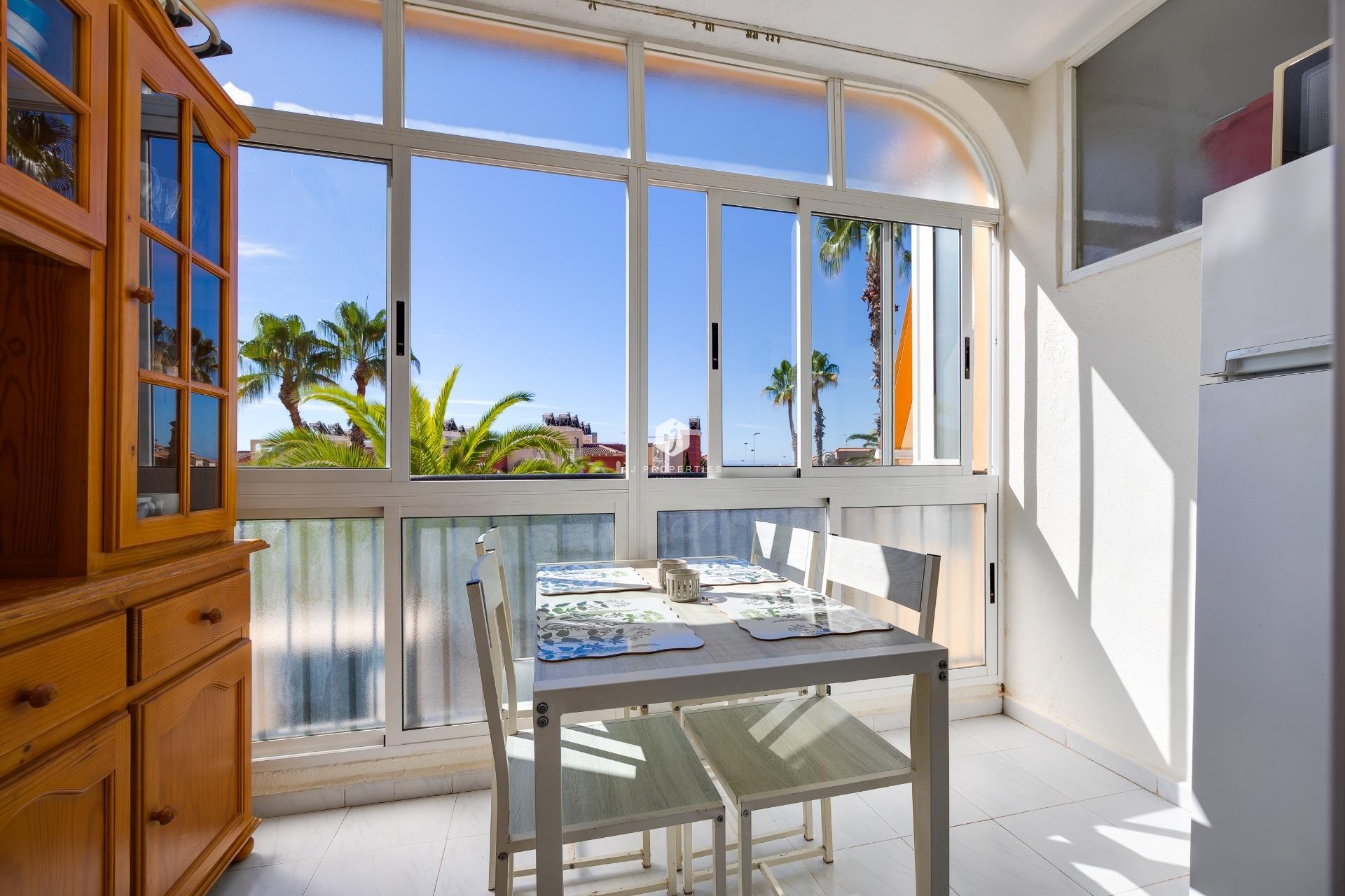 Segunda mano - Apartamento / piso -
Torrevieja - Torreblanca