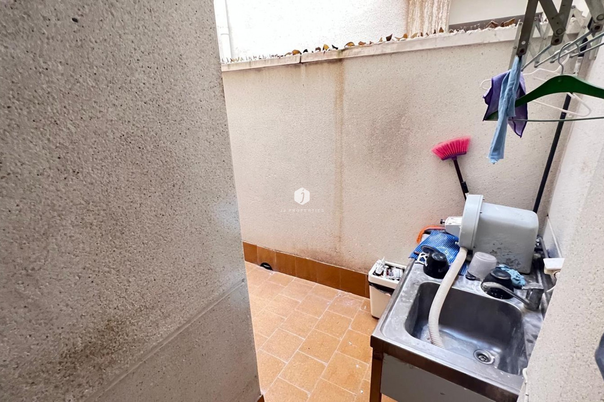 Segunda mano - Apartamento / piso -
Torrevieja