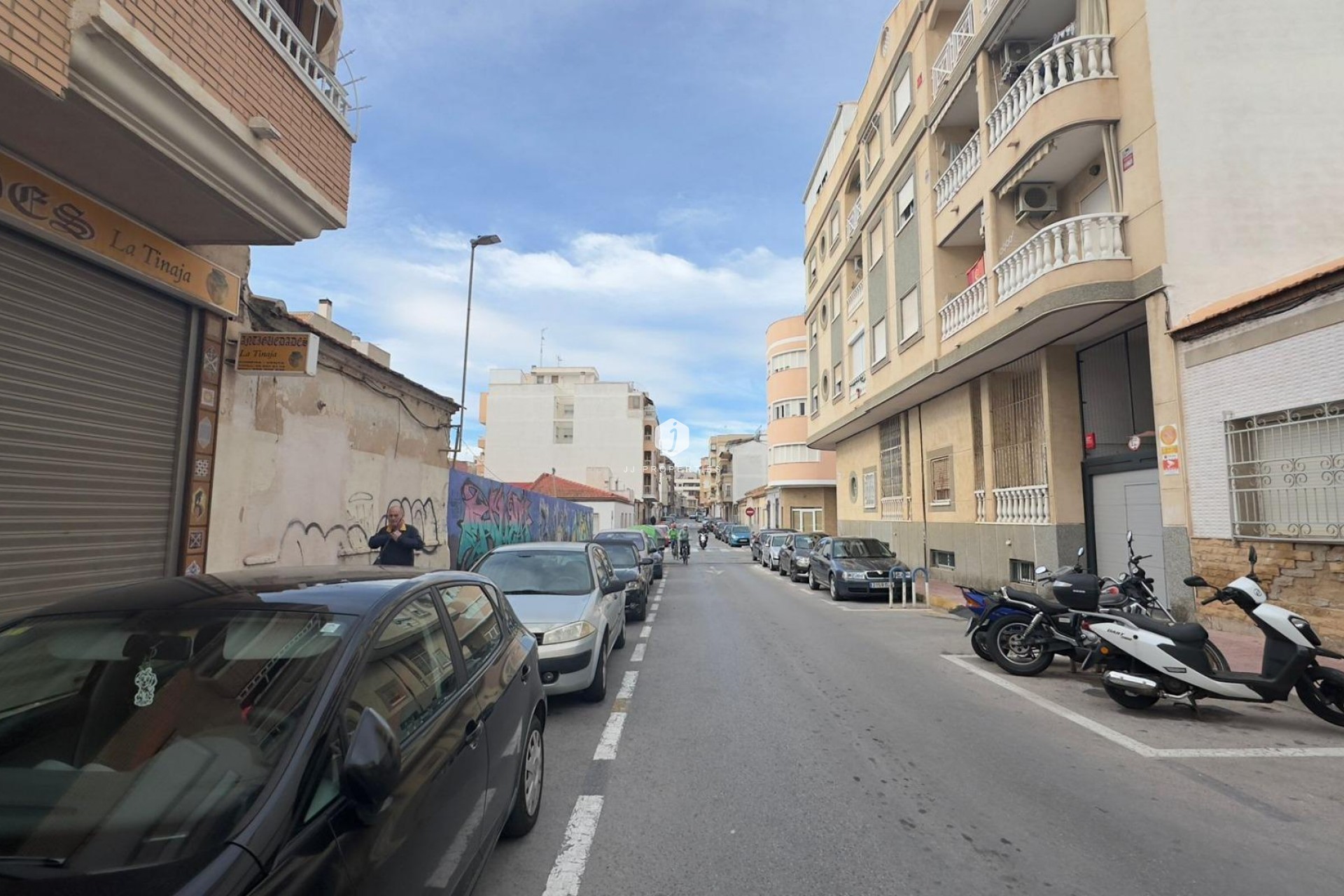 Segunda mano - Apartamento / piso -
Torrevieja