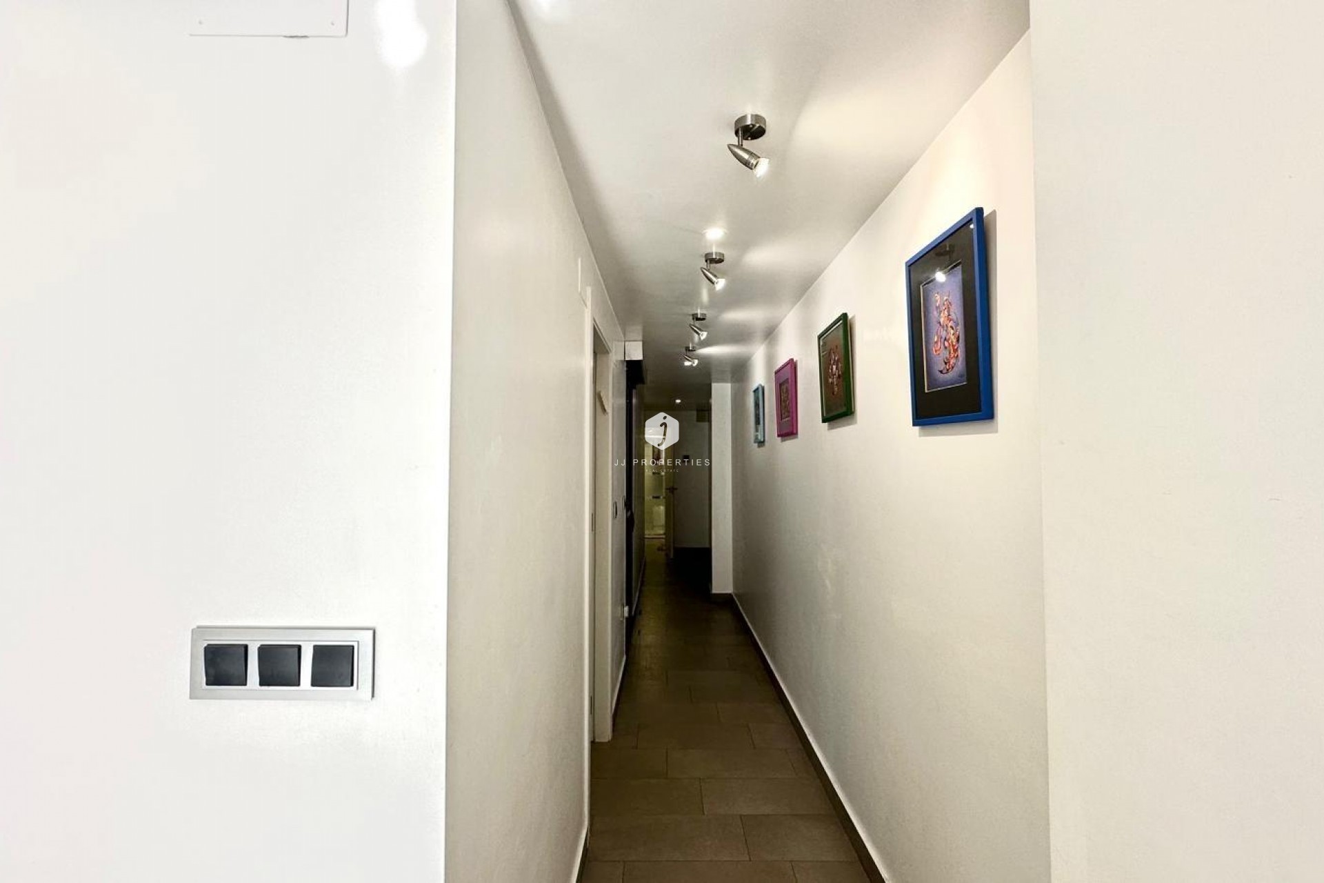 Segunda mano - Apartamento / piso -
Torrevieja