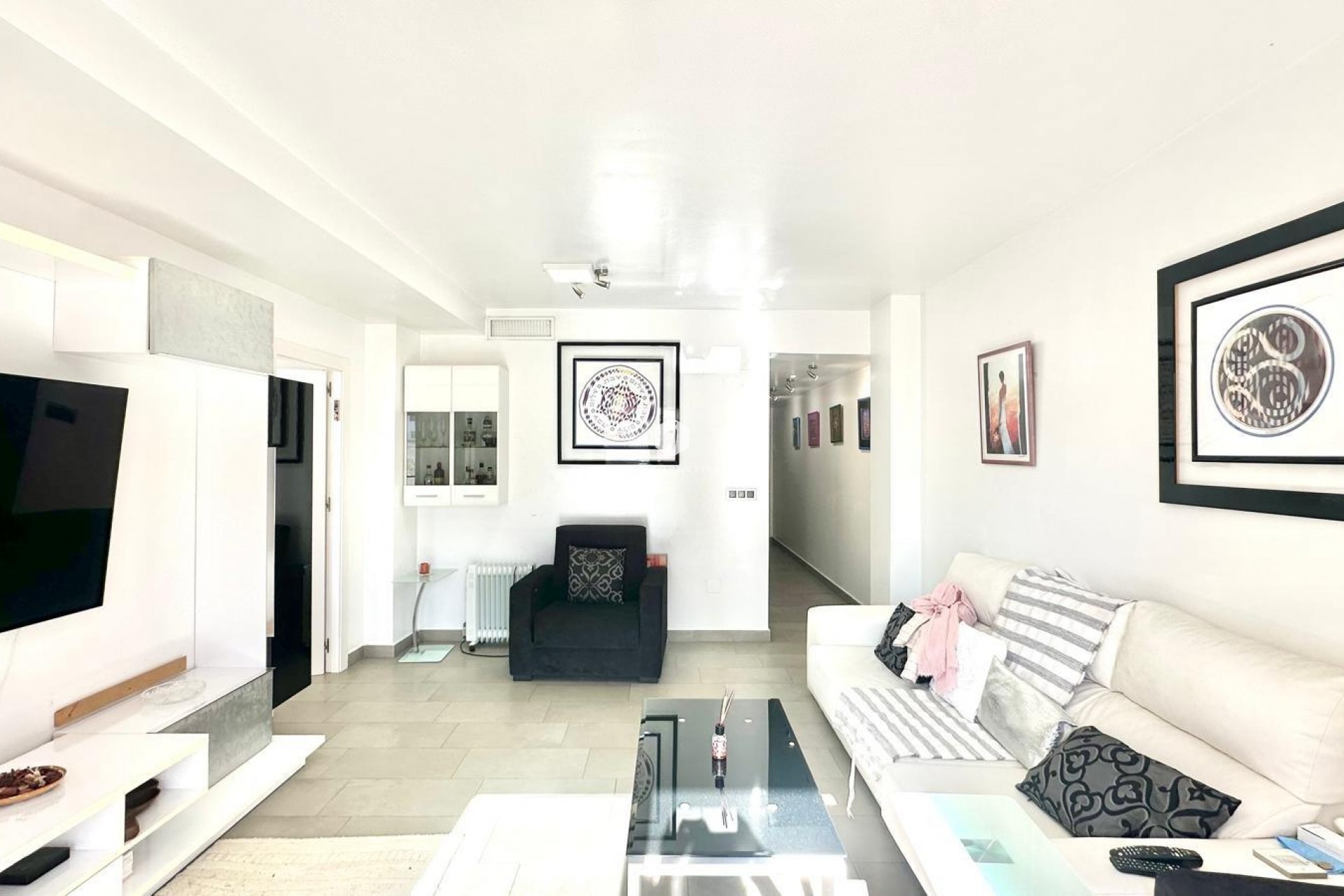 Segunda mano - Apartamento / piso -
Torrevieja