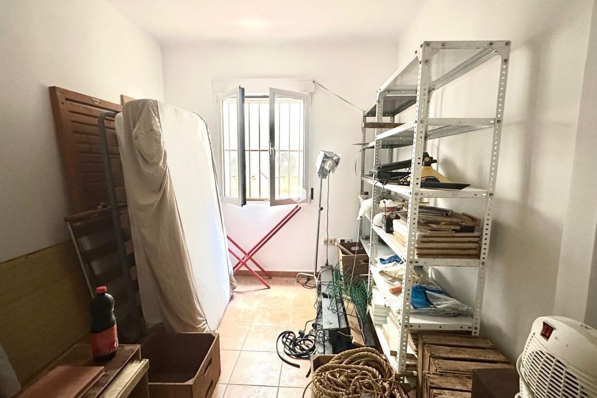 Segunda mano - Apartamento / piso -
Torrevieja