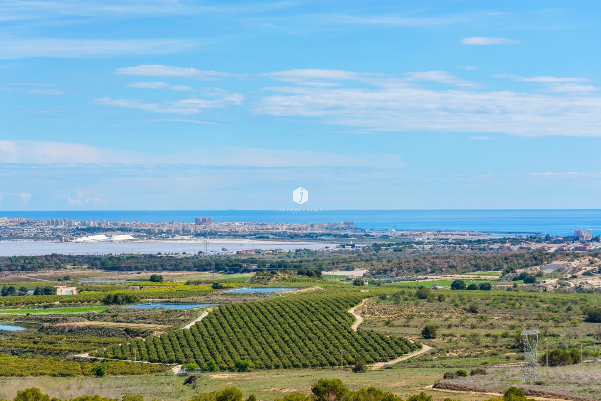 Segunda mano - Ático -
San Miguel de Salinas - Inland