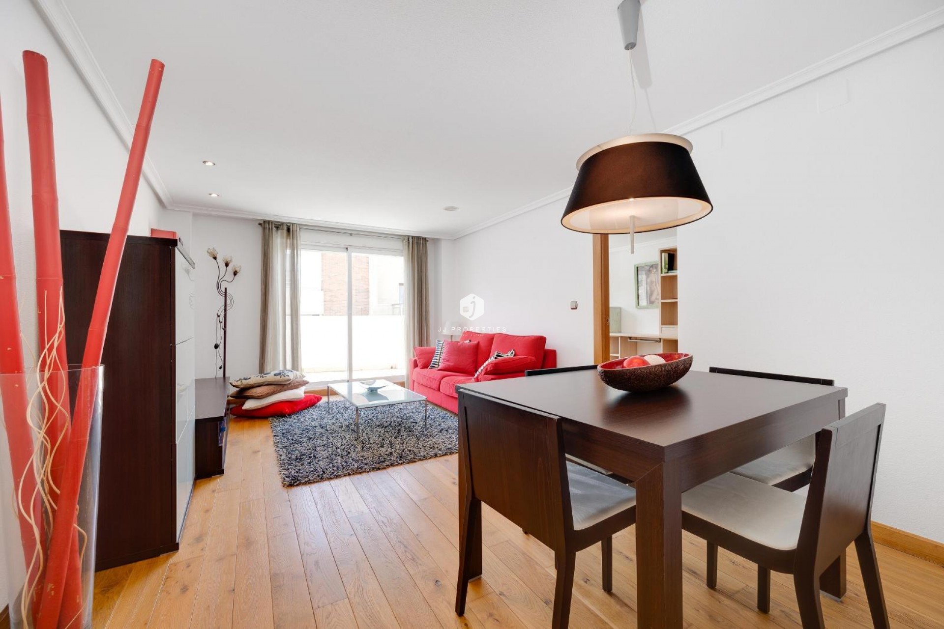 Segunda mano - Ático -
Torrevieja