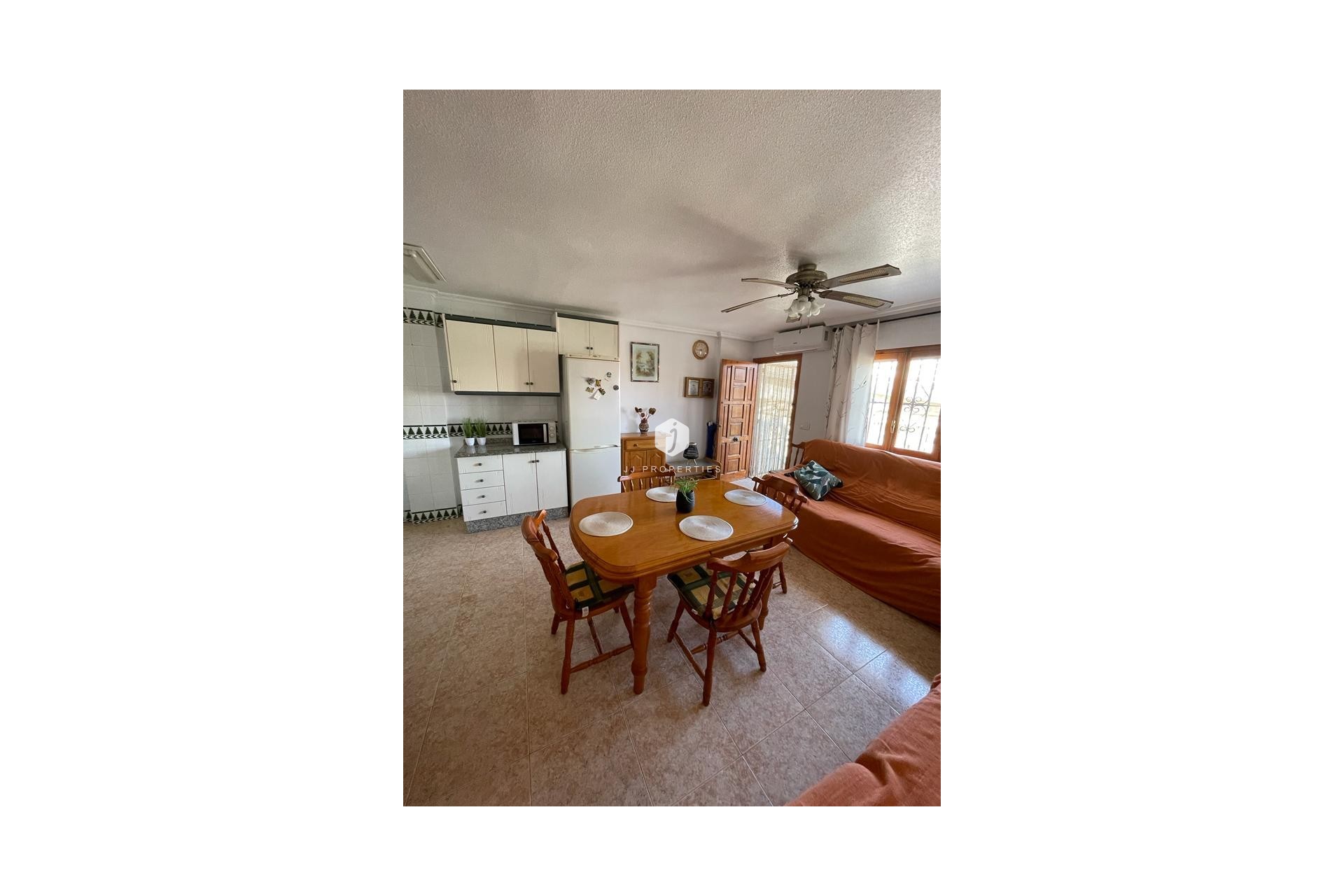 Segunda mano - Bungalow -
La Mata - Costa Blanca