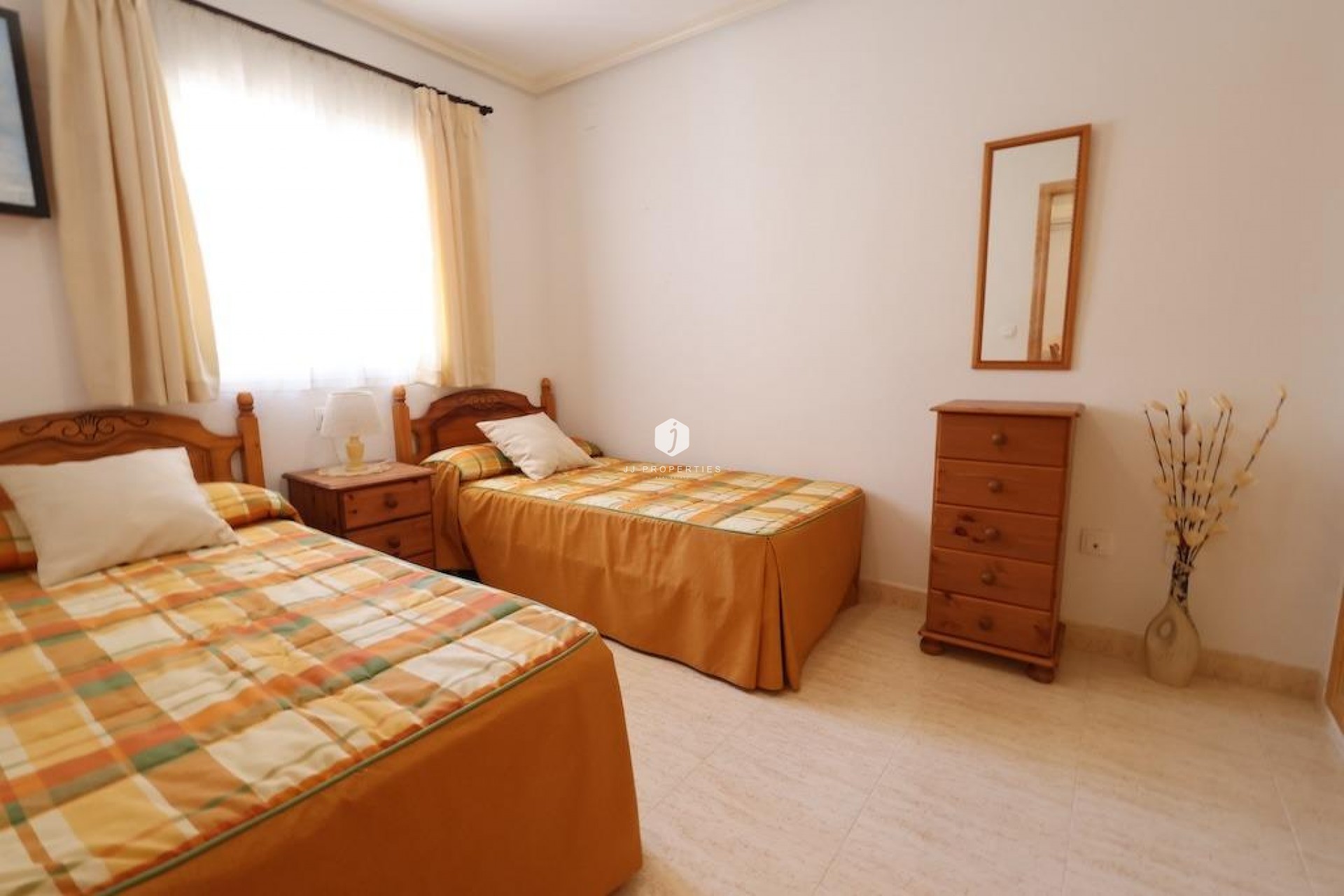 Segunda mano - Bungalow -
Orihuela Costa - Costa Blanca