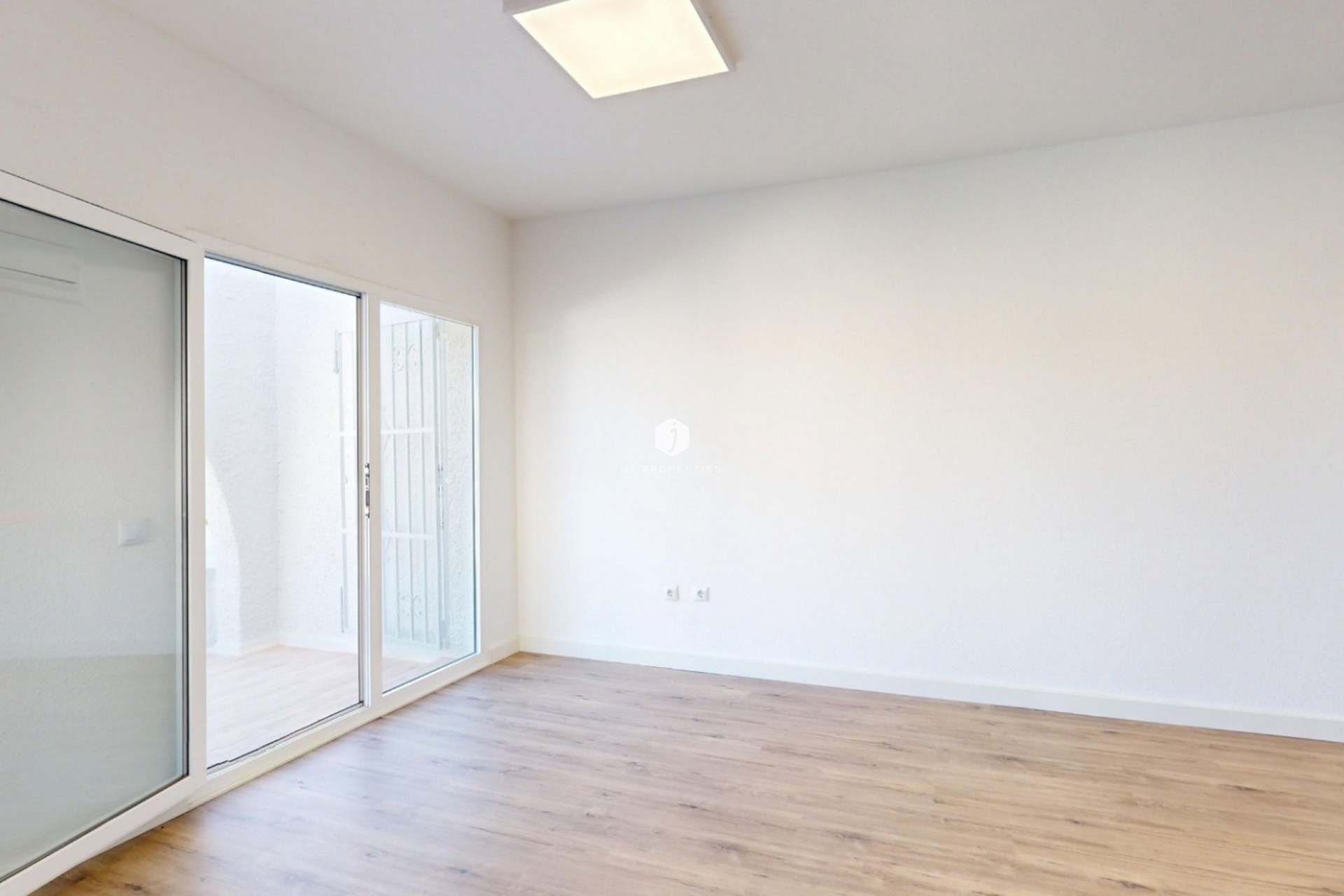 Segunda mano - Bungalow -
Orihuela Costa - Costa Blanca