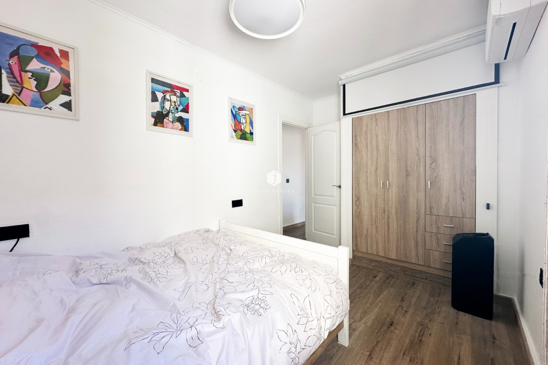 Segunda mano - Bungalow -
Orihuela Costa - Costa Blanca