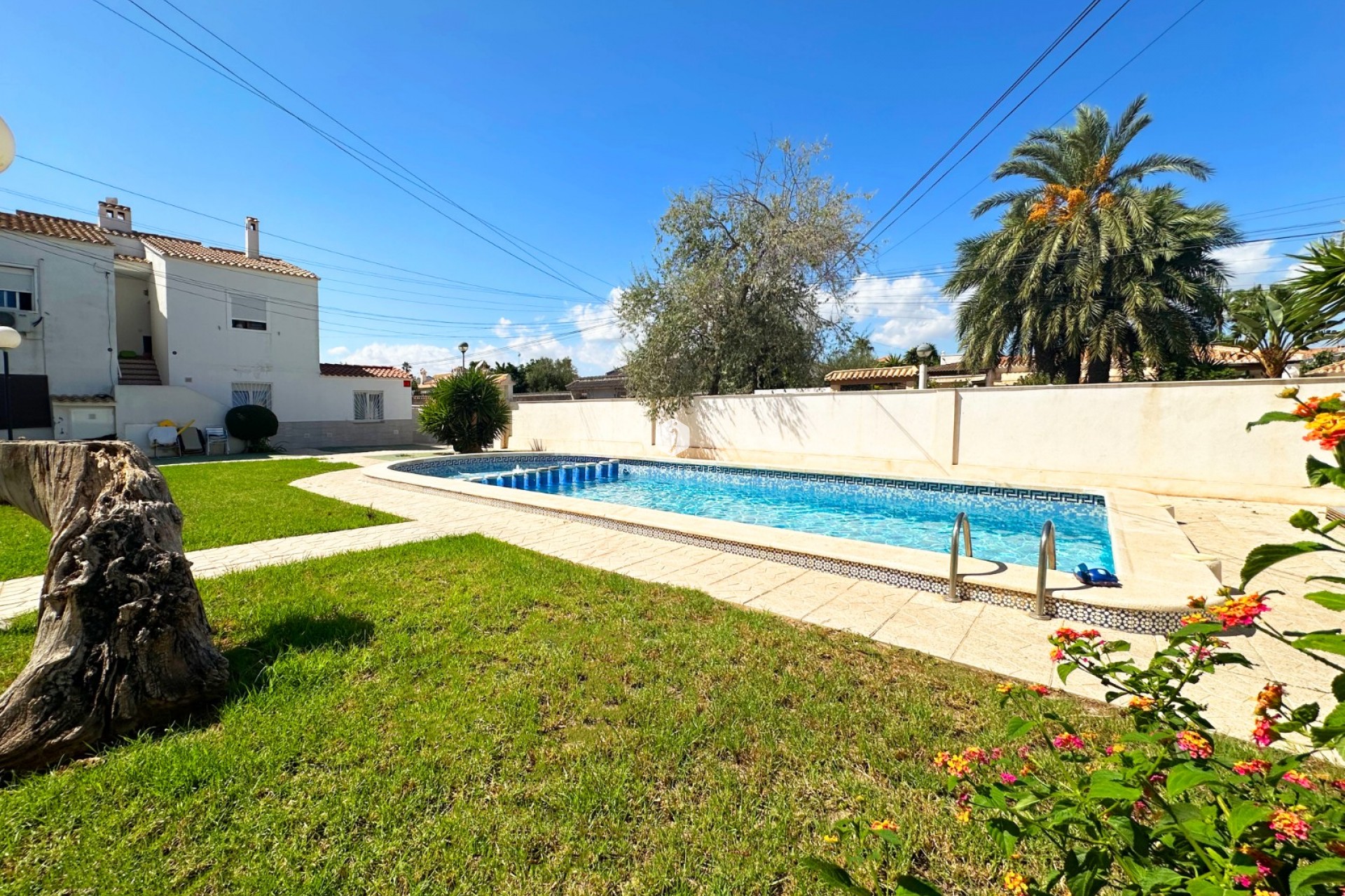 Segunda mano - Bungalow -
Orihuela Costa - Costa Blanca