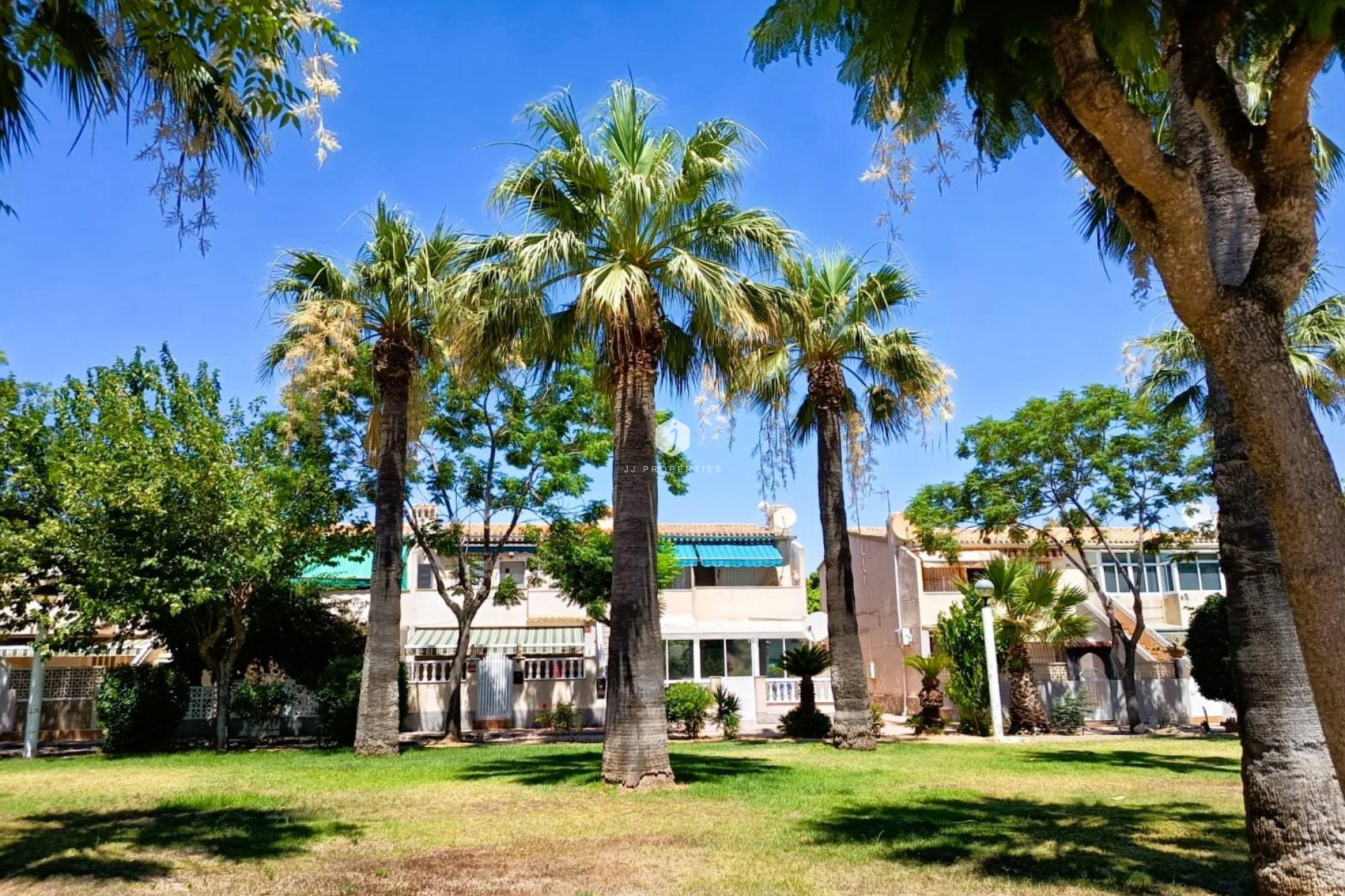 Segunda mano - Bungalow -
Orihuela Costa - Costa Blanca