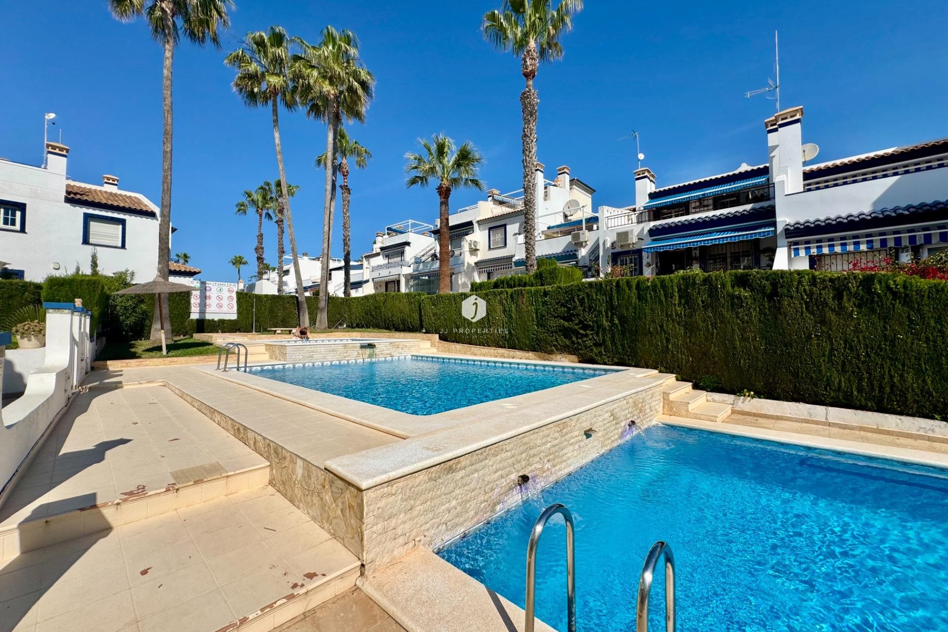 Segunda mano - Bungalow -
Orihuela Costa - Villamartín-las Filipinas