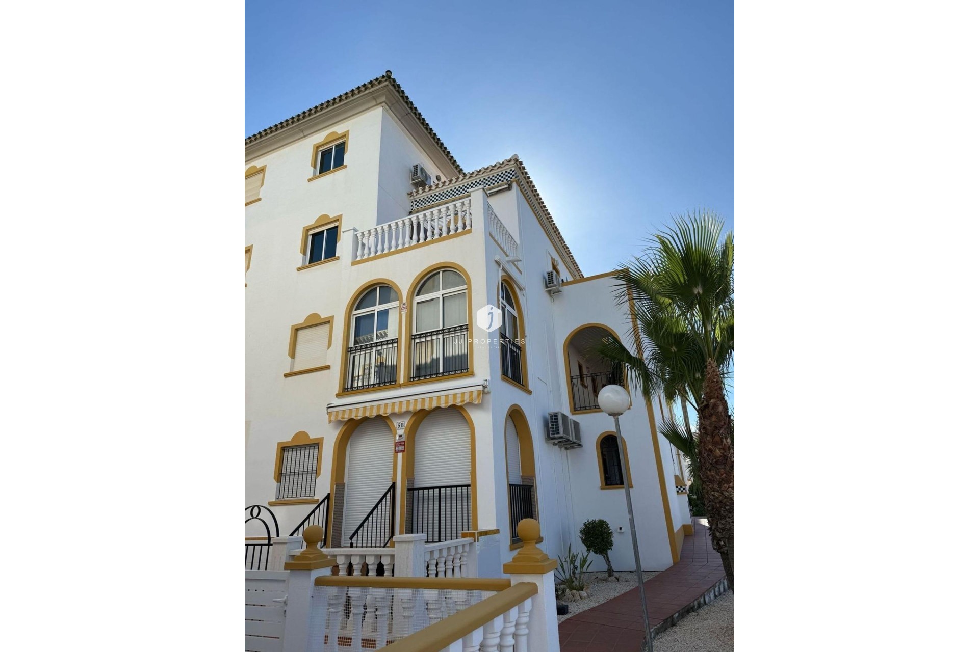 Segunda mano - Bungalow -
Torrevieja - Cañada Del Molino