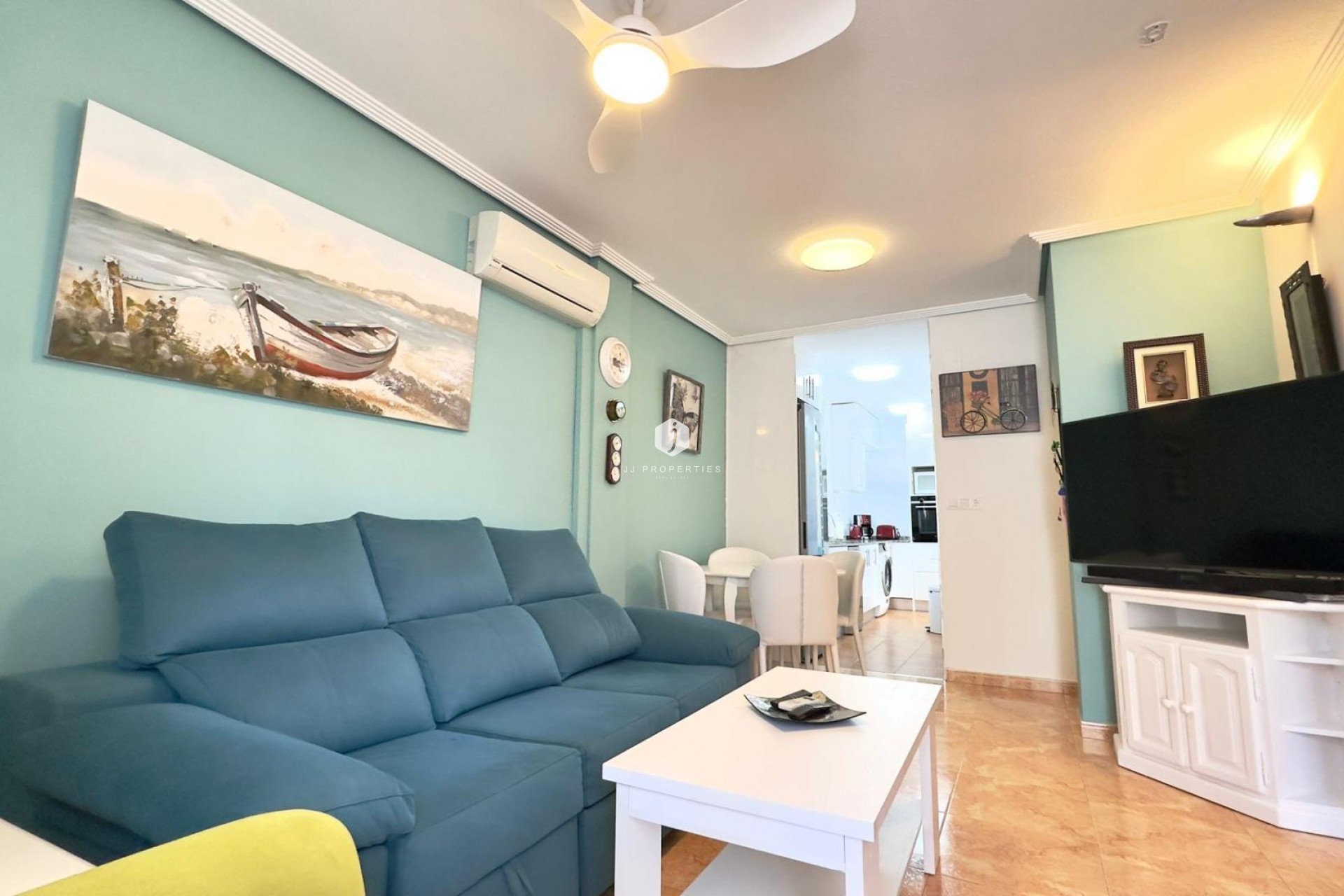 Segunda mano - Bungalow -
Torrevieja - Centro