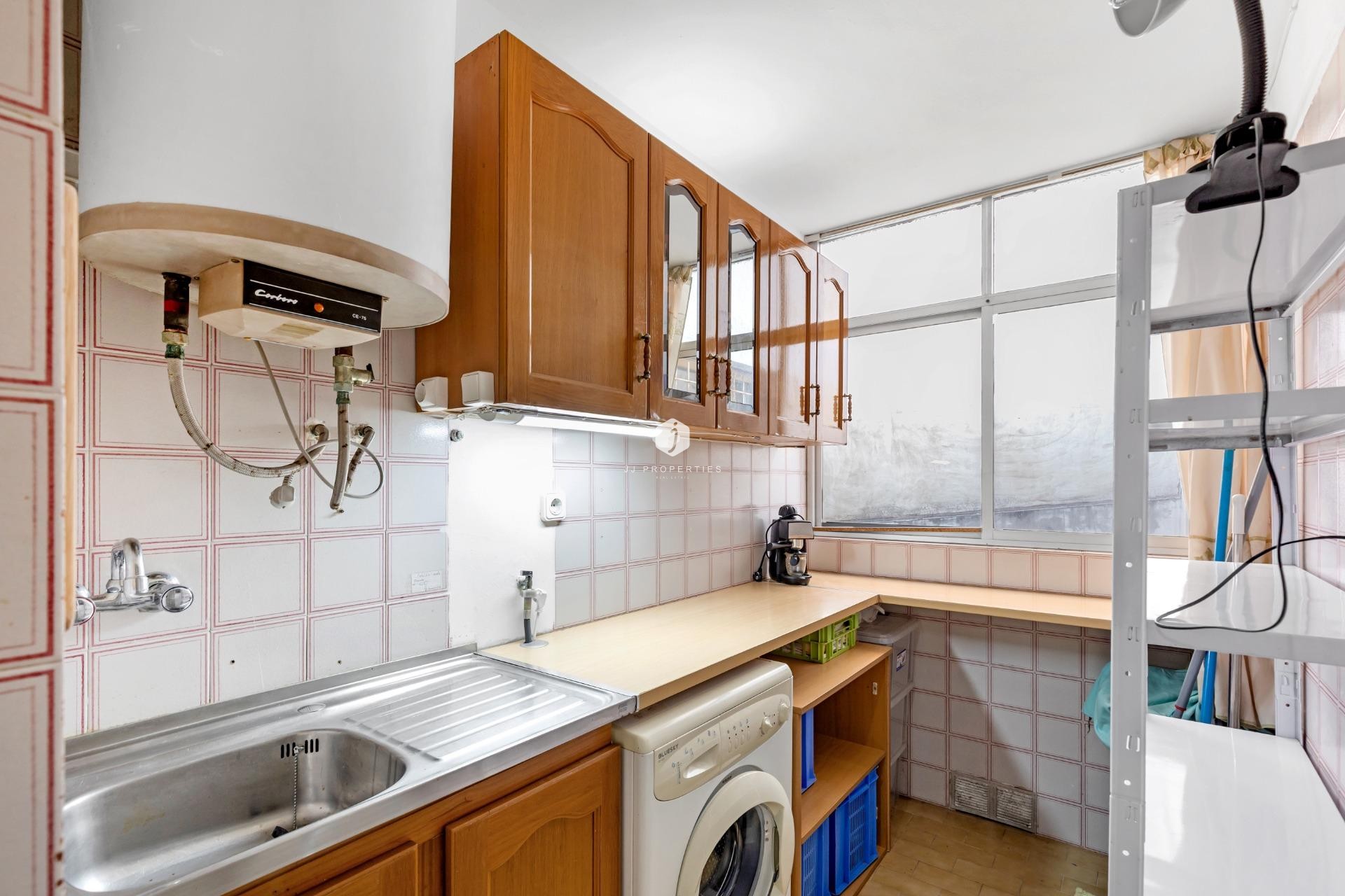 Segunda mano - Bungalow -
Torrevieja - Centro