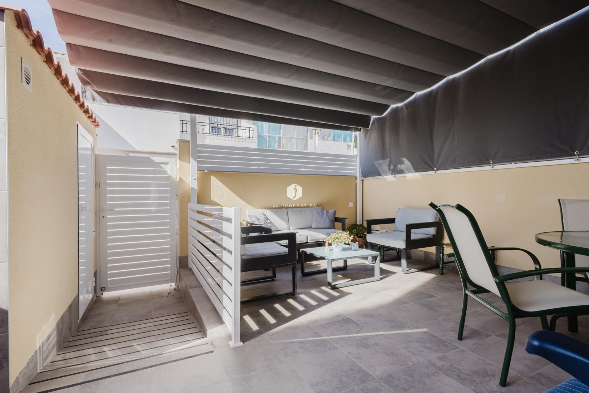 Segunda mano - Bungalow -
Torrevieja - Costa Blanca