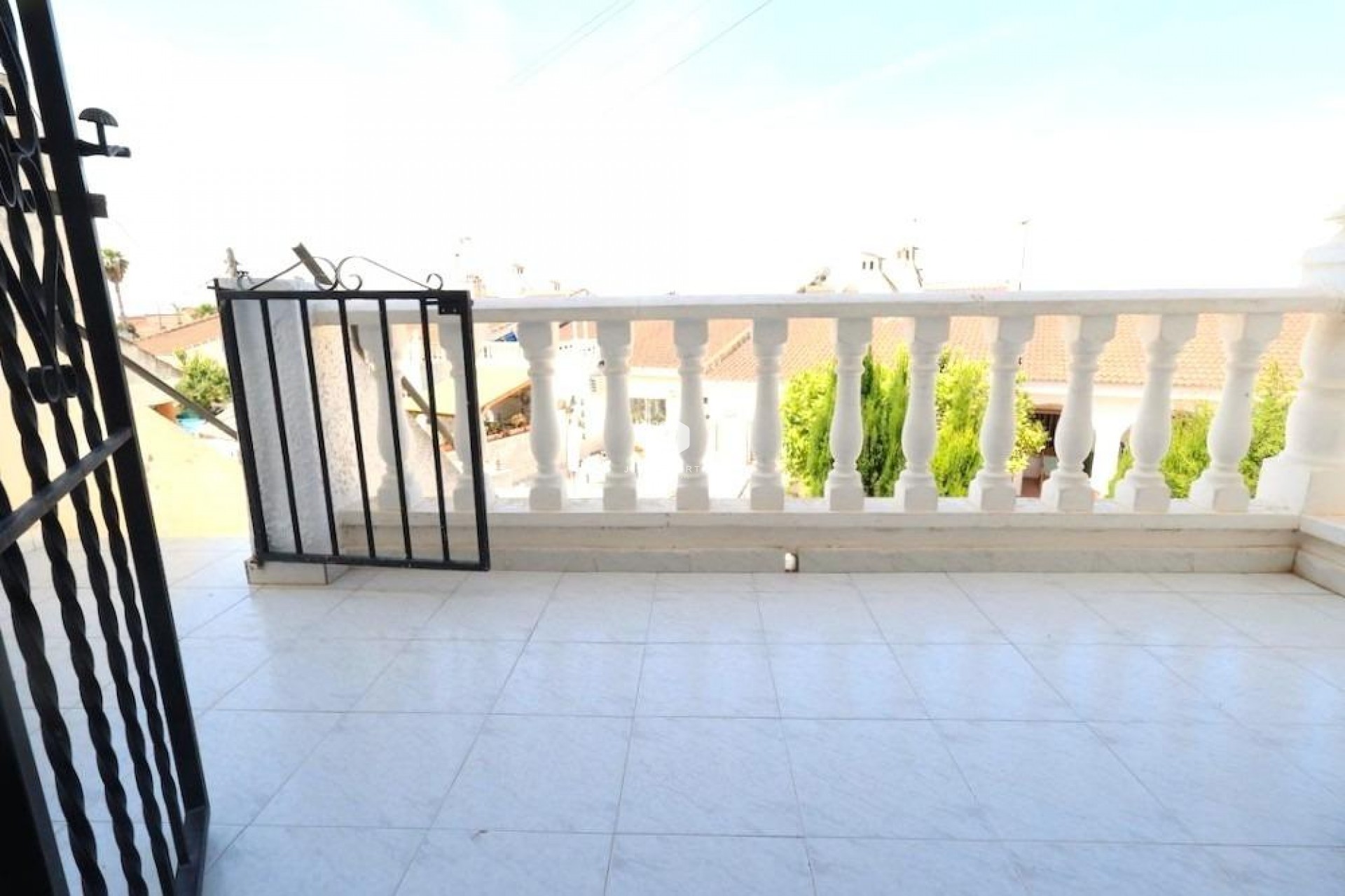 Segunda mano - Bungalow -
Torrevieja - Costa Blanca