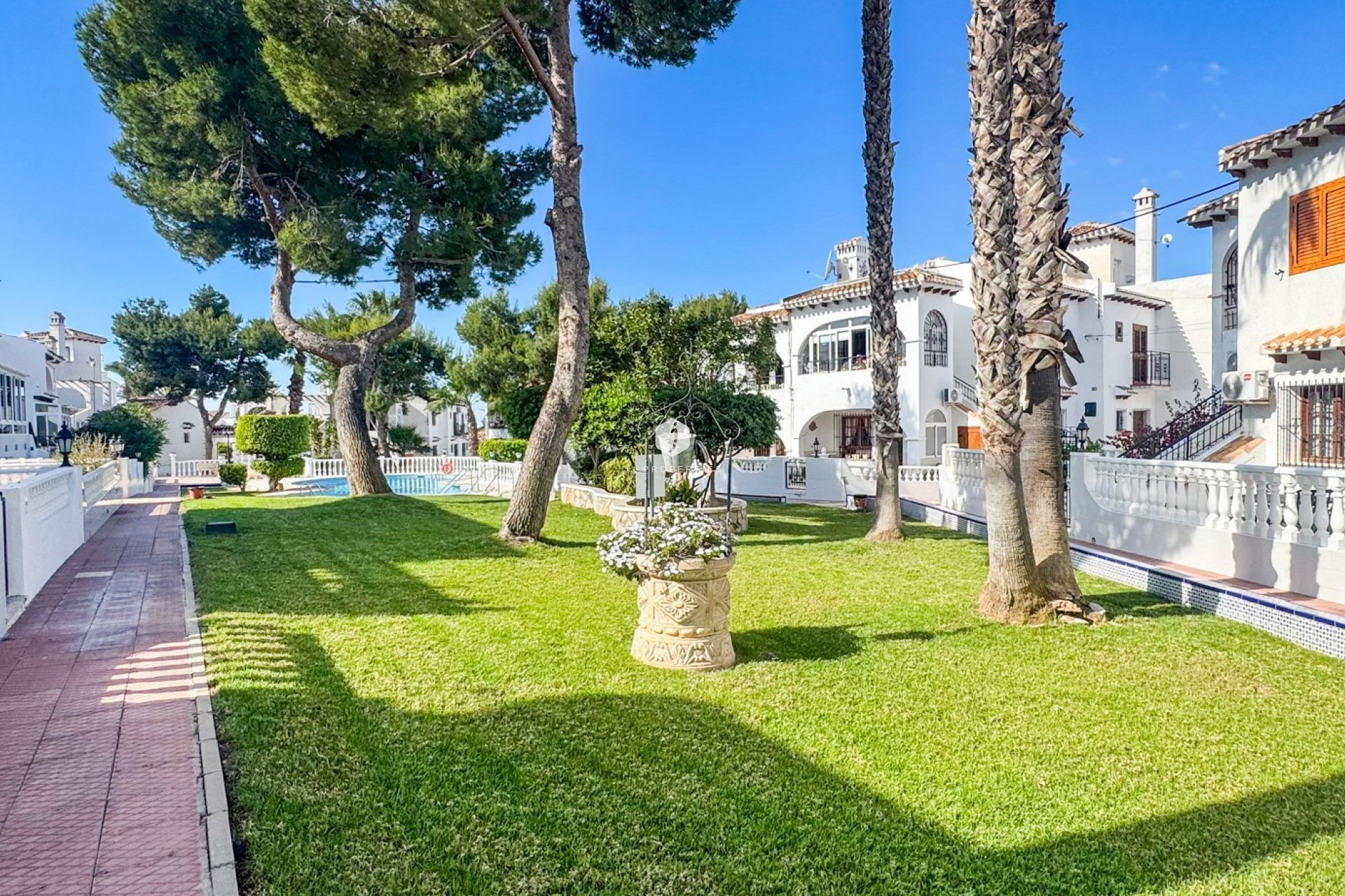 Segunda mano - Bungalow -
Torrevieja - Costa Blanca