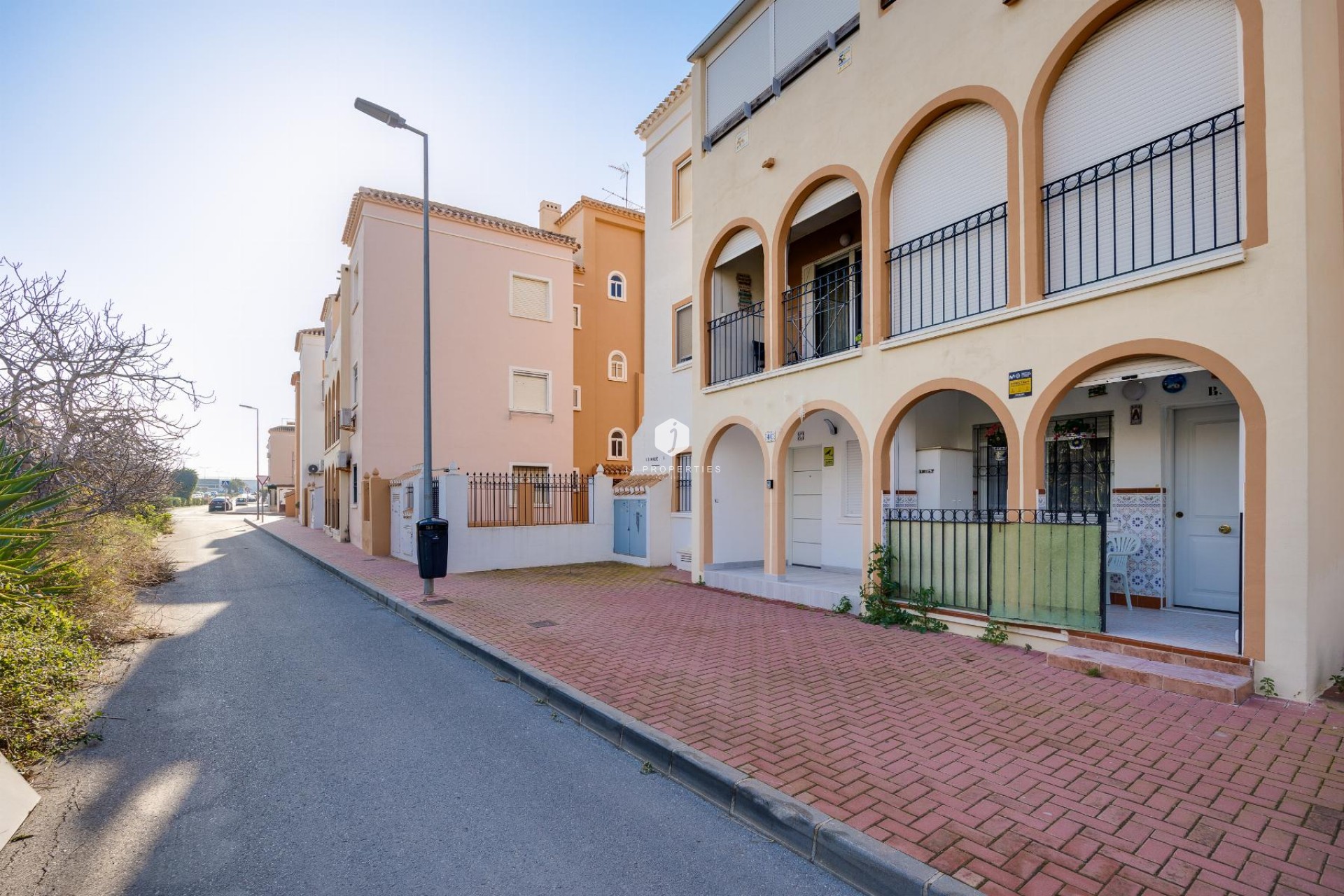 Segunda mano - Bungalow -
Torrevieja - Costa Blanca