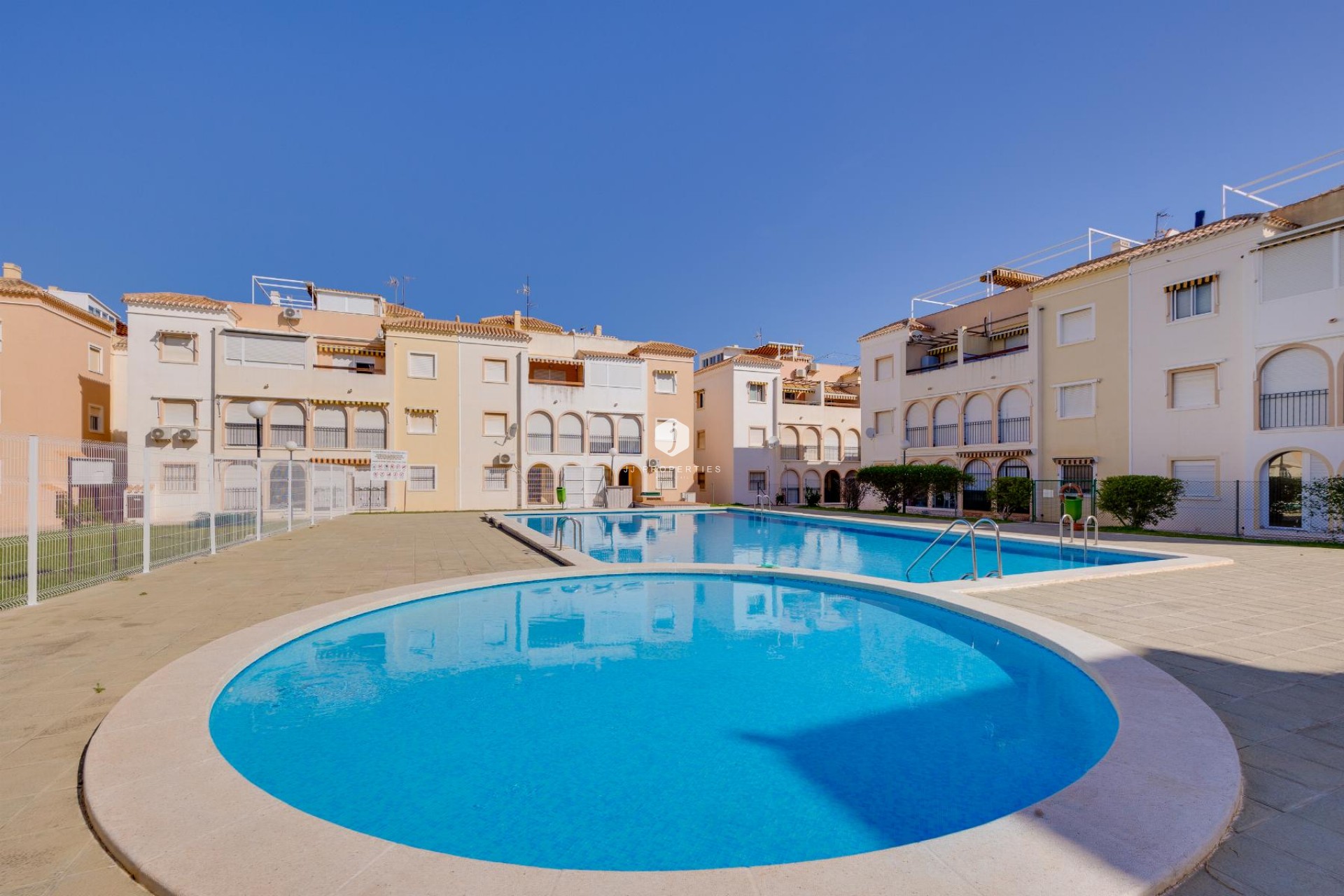 Segunda mano - Bungalow -
Torrevieja - Costa Blanca