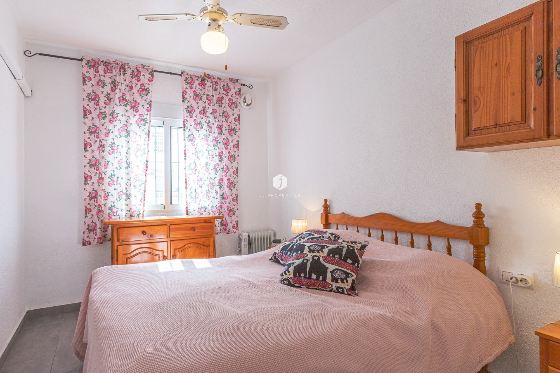 Segunda mano - Bungalow -
Torrevieja - Costa Blanca