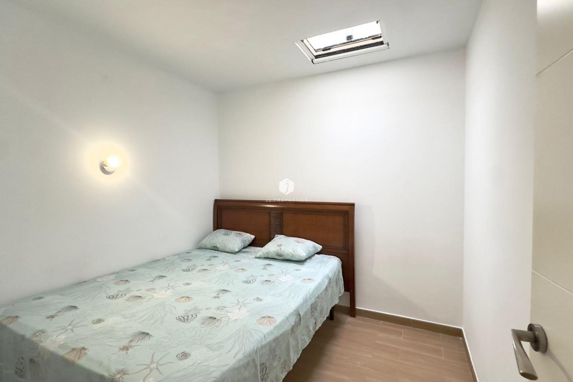 Segunda mano - Bungalow -
Torrevieja - El Limonar