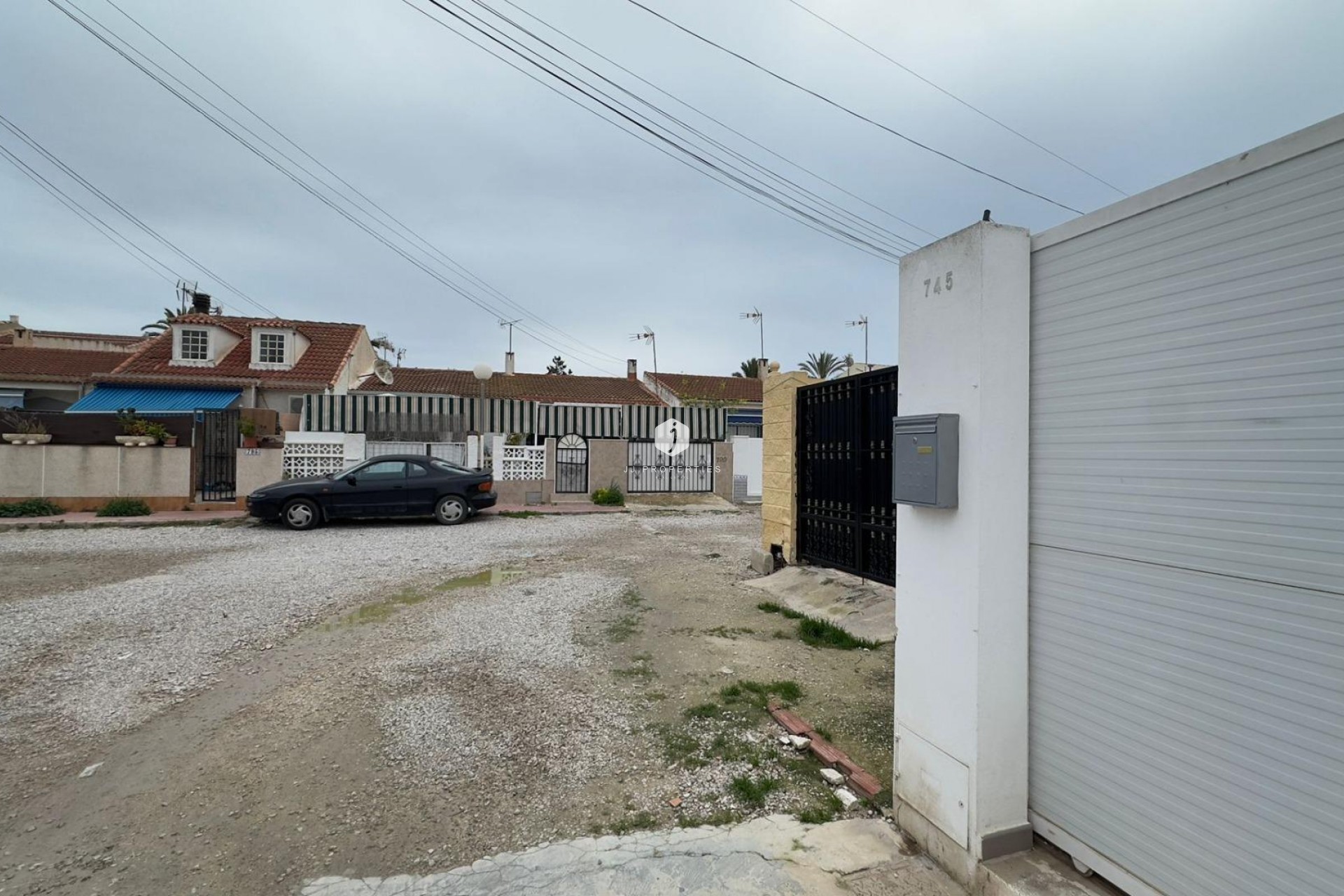 Segunda mano - Bungalow -
Torrevieja - El Limonar