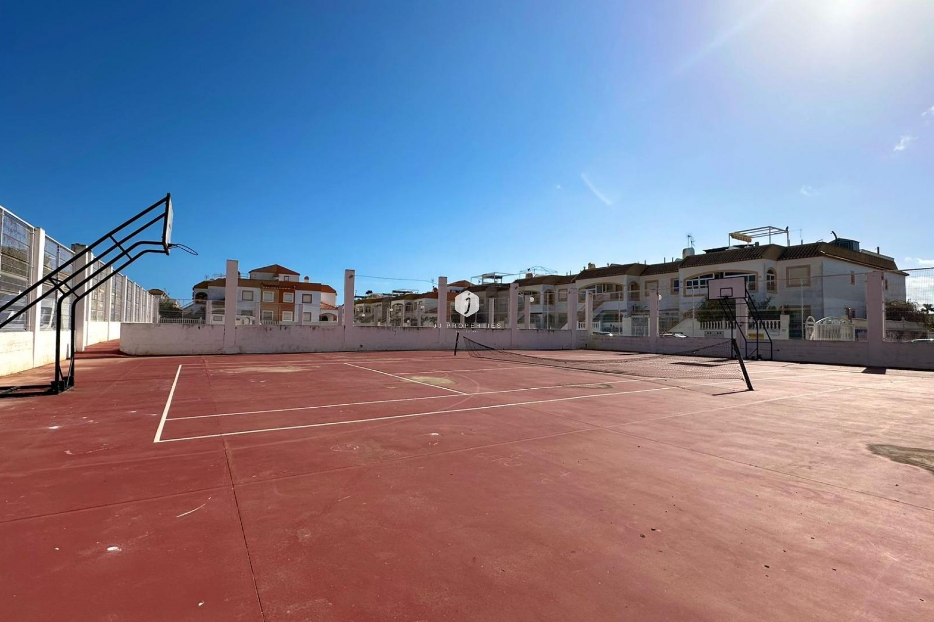 Segunda mano - Bungalow -
Torrevieja - El Limonar