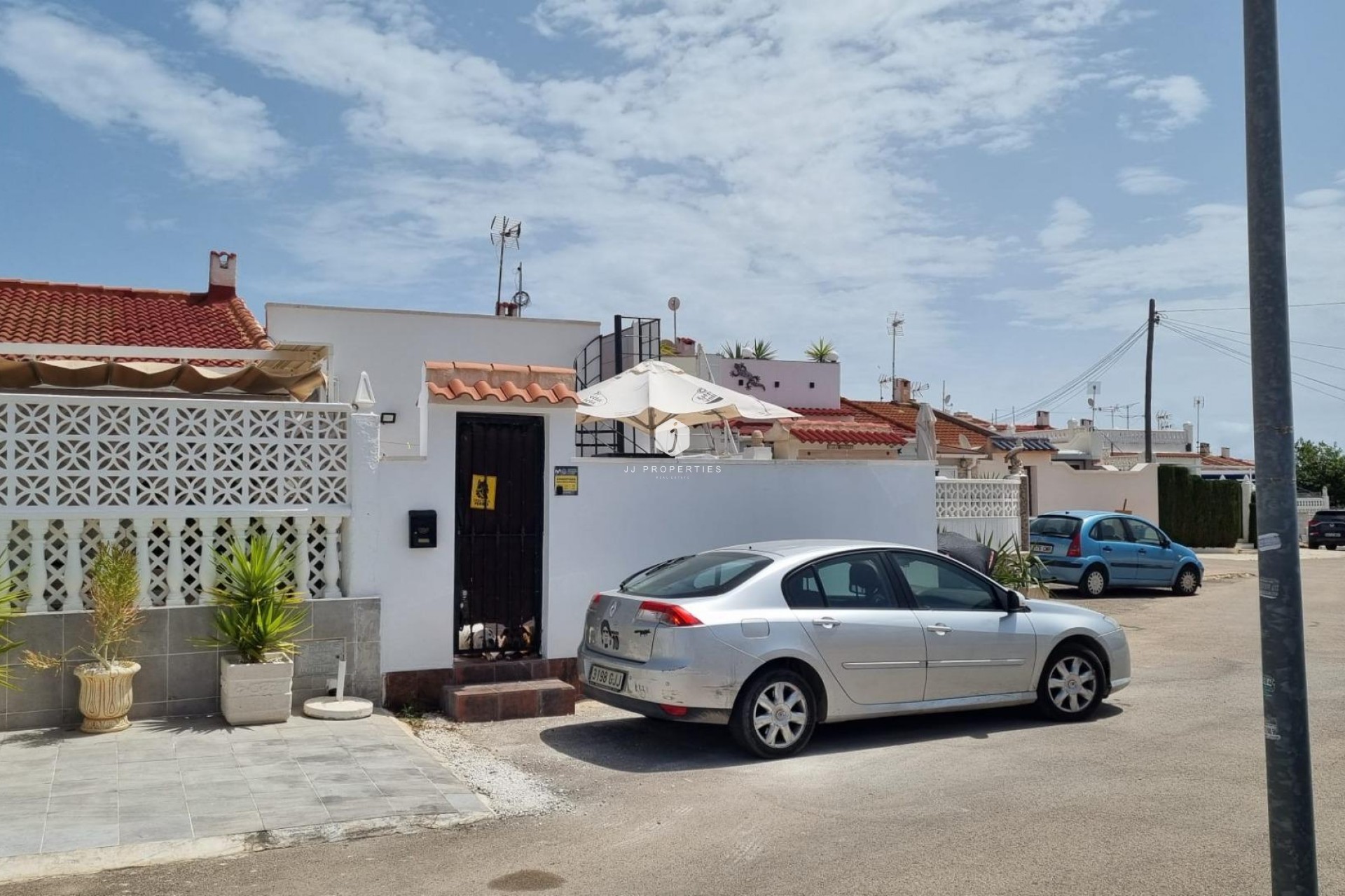 Segunda mano - Bungalow -
Torrevieja - La Siesta - El Salado - Torreta