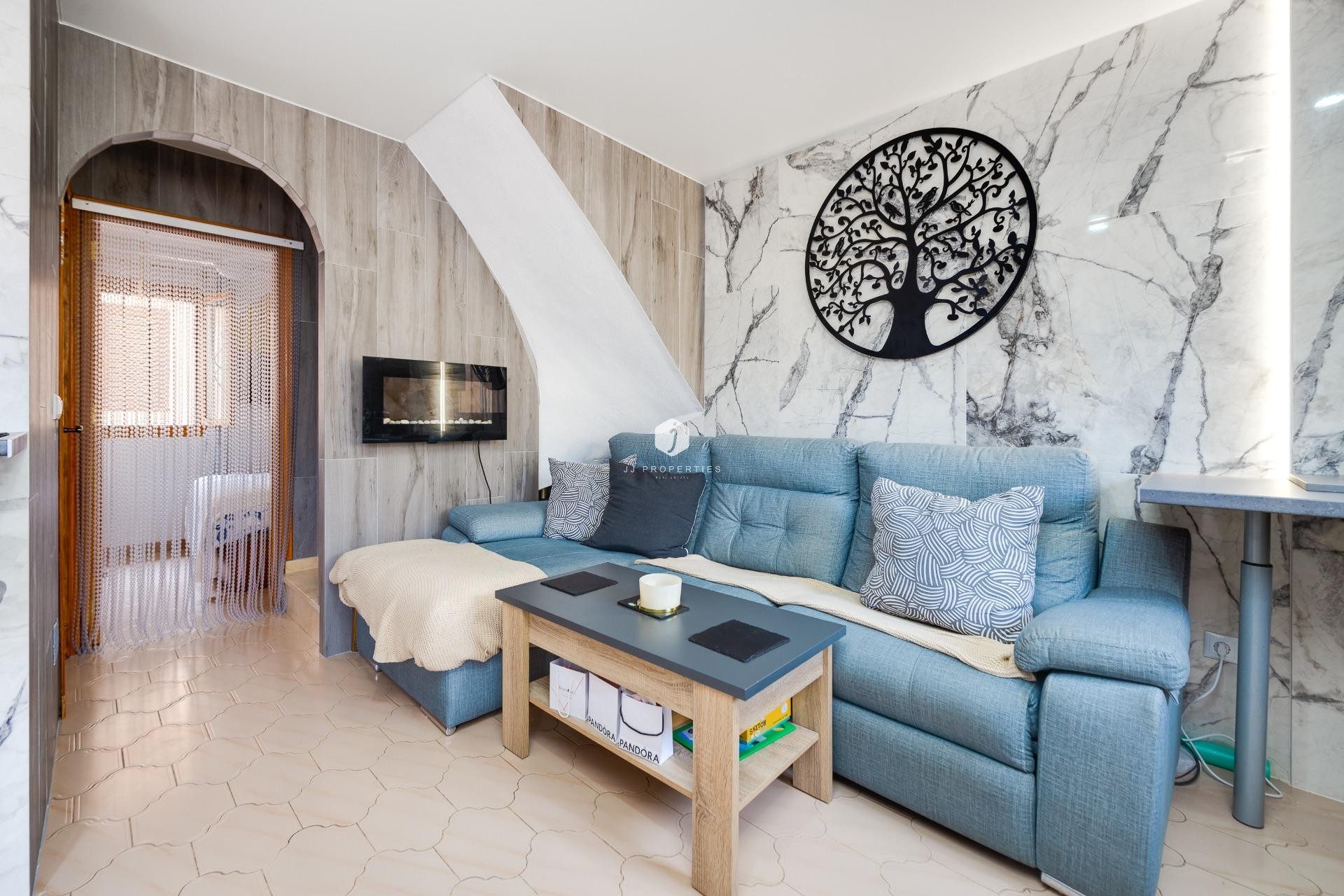 Segunda mano - Bungalow -
Torrevieja - La Siesta - El Salado - Torreta