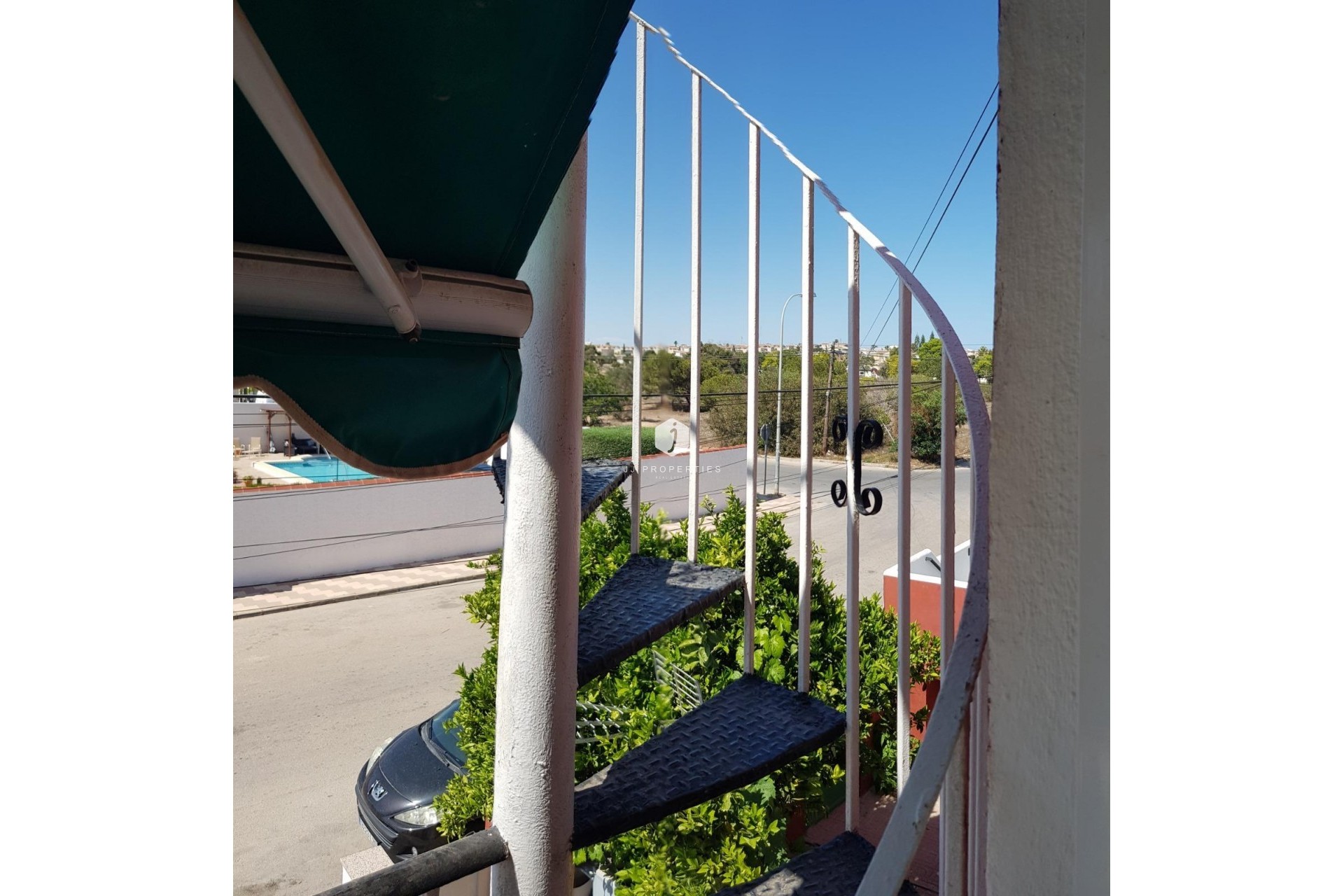 Segunda mano - Bungalow -
Torrevieja - La siesta