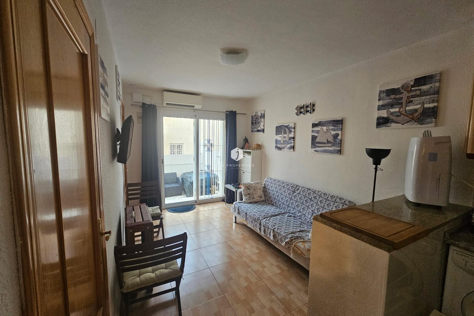 Segunda mano - Bungalow -
Torrevieja - Lago Jardin