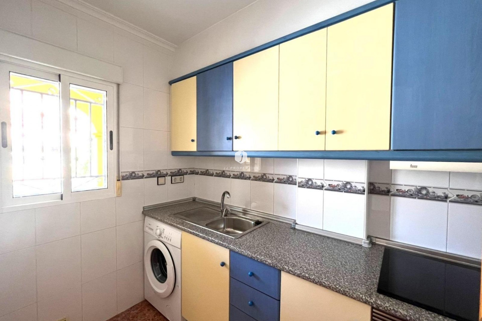 Segunda mano - Bungalow -
Torrevieja - Los Balcones - Los Altos del Edén