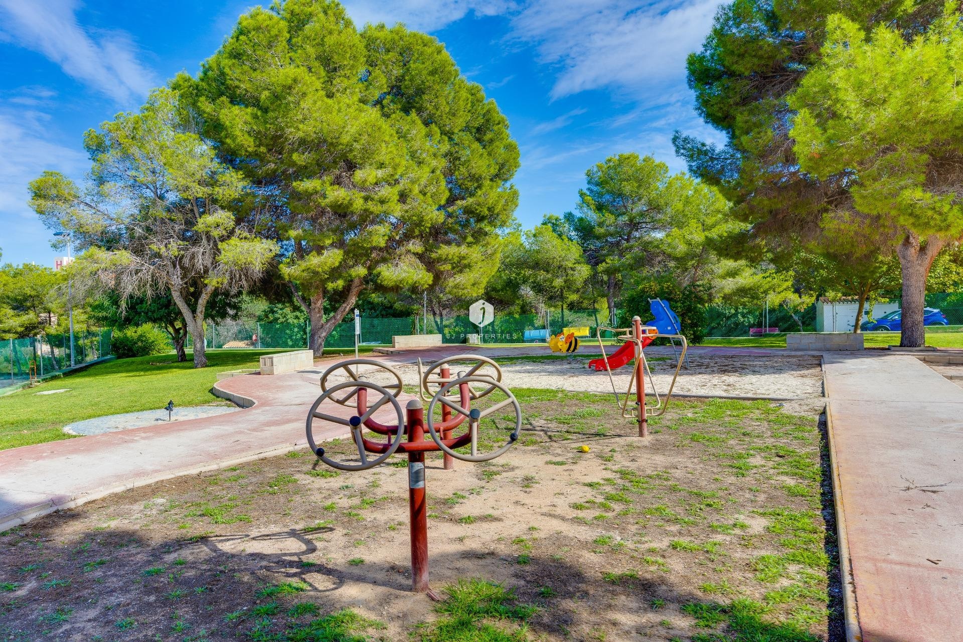 Segunda mano - Bungalow -
Torrevieja - Los Balcones