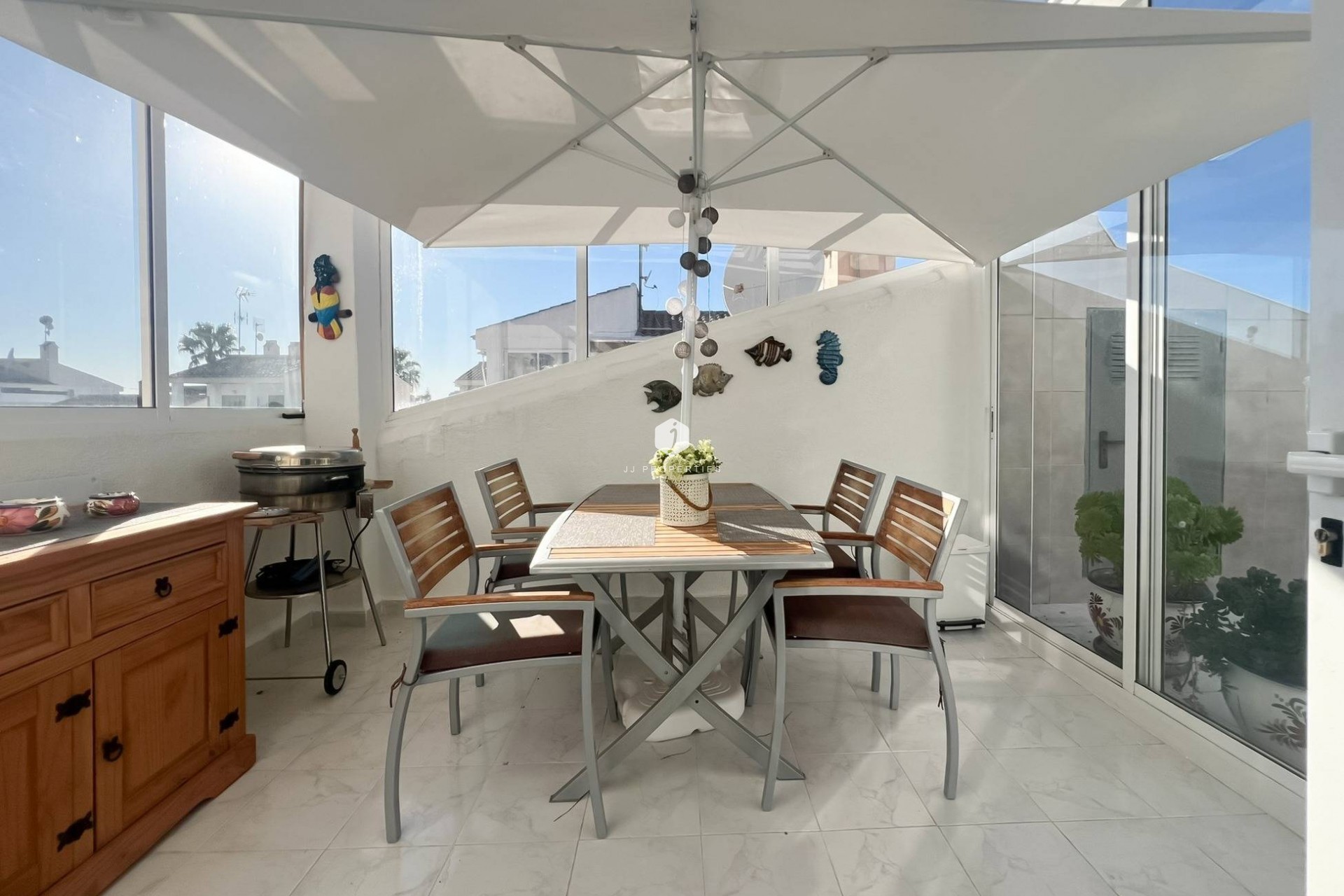 Segunda mano - Bungalow -
Torrevieja - Los Frutales