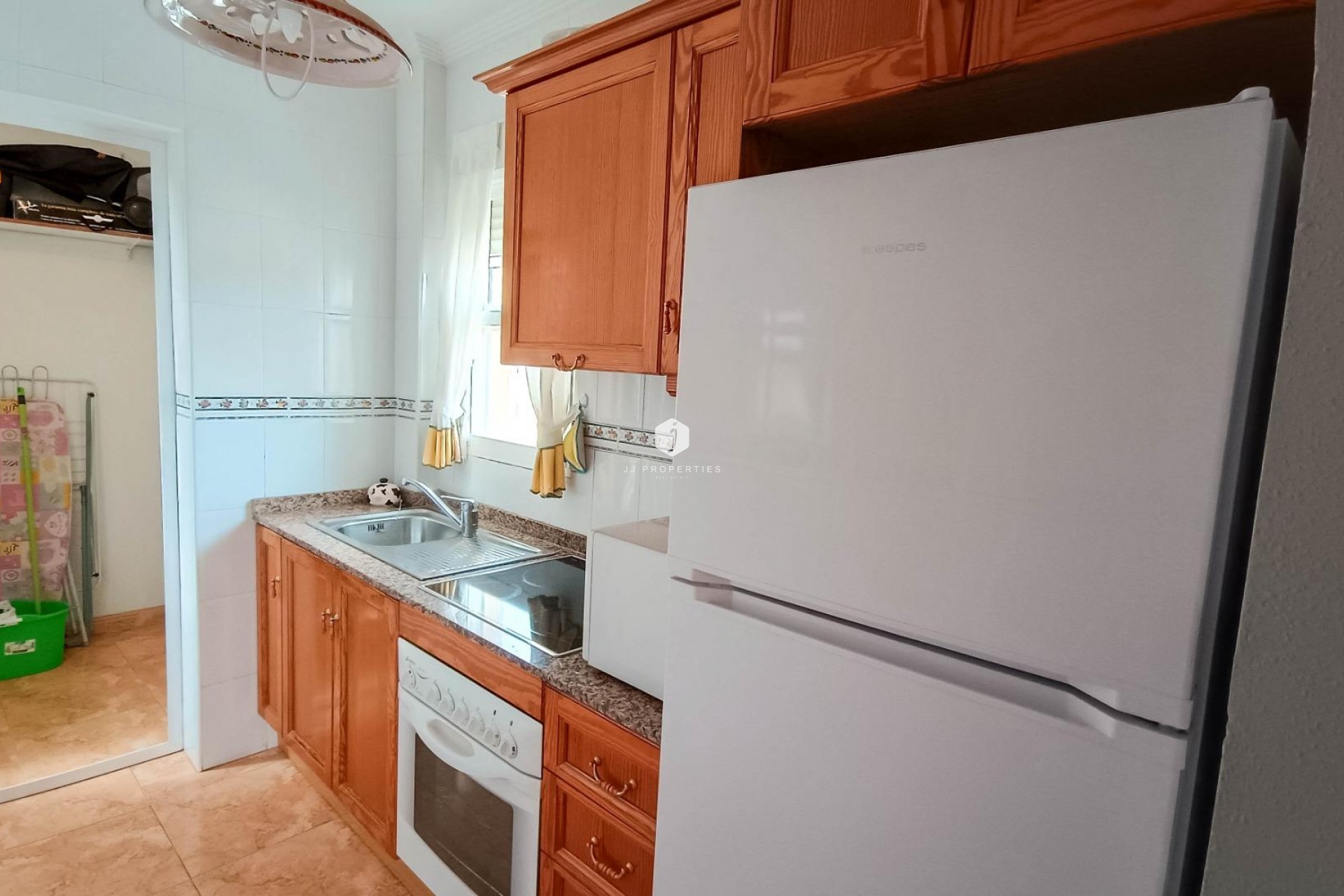 Segunda mano - Bungalow -
Torrevieja - Parque Acuático - Sector 25