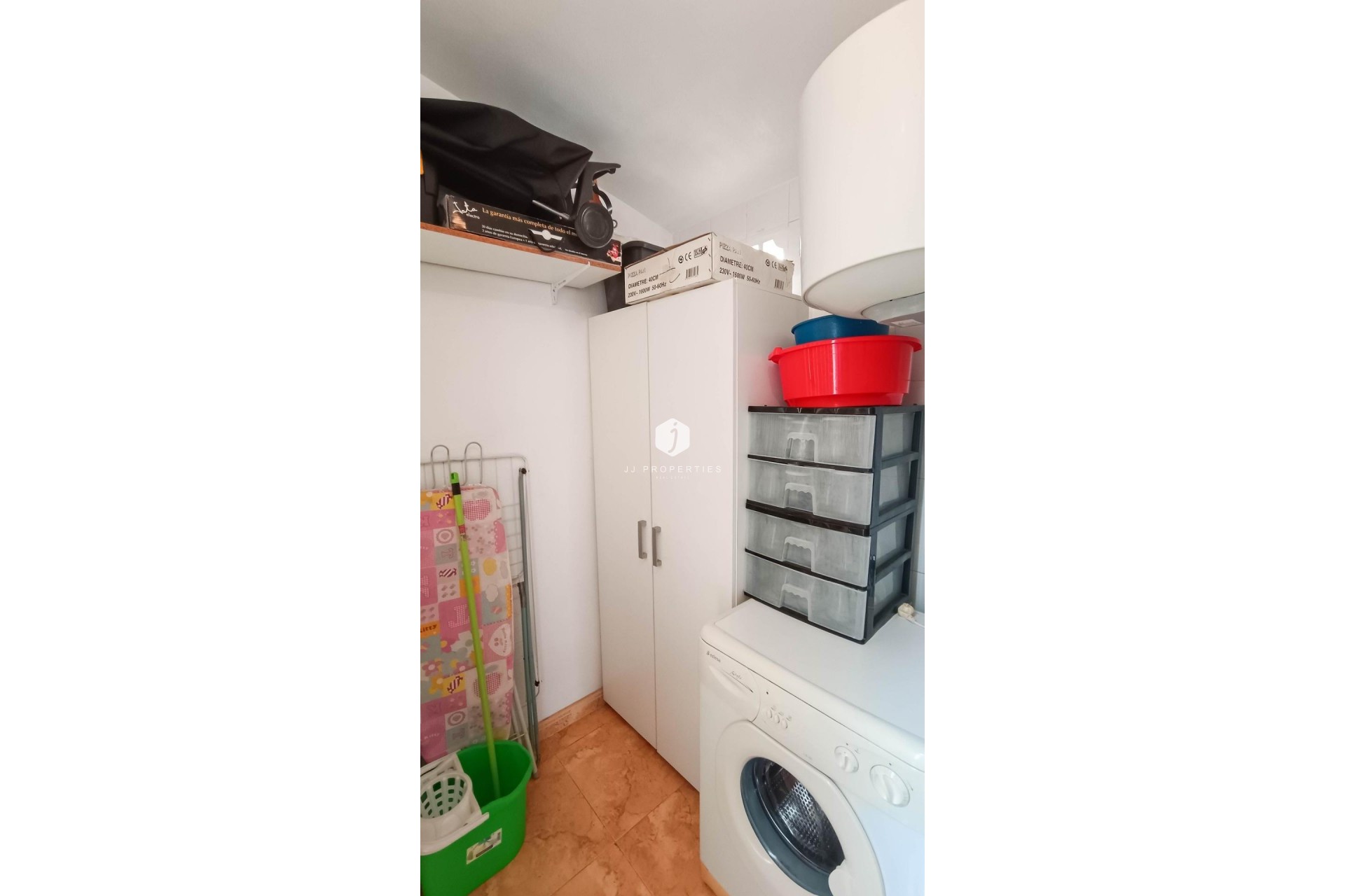 Segunda mano - Bungalow -
Torrevieja - Parque Acuático - Sector 25